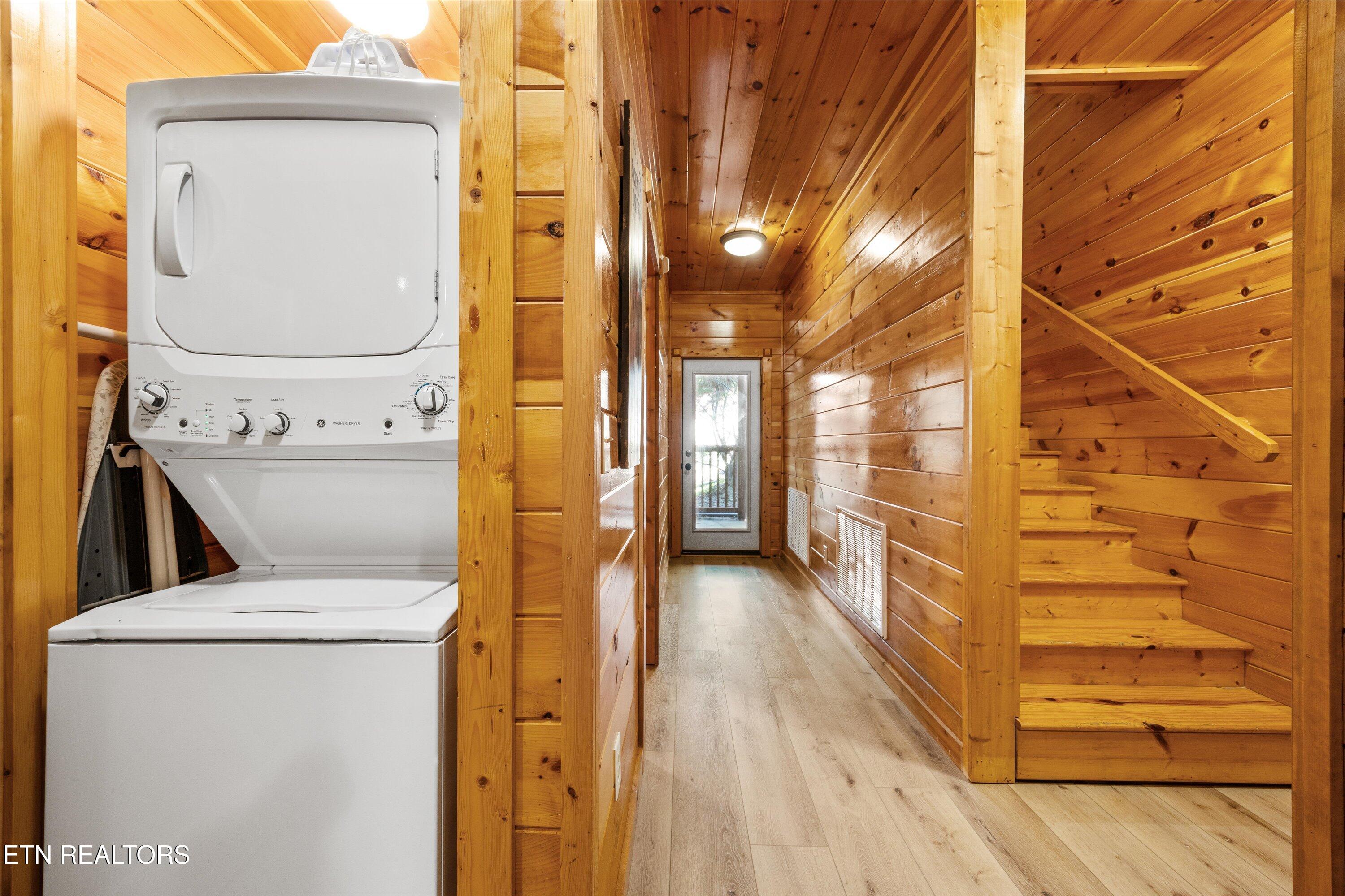 1827 Elk Springs Way Gatlinburg TN 37738