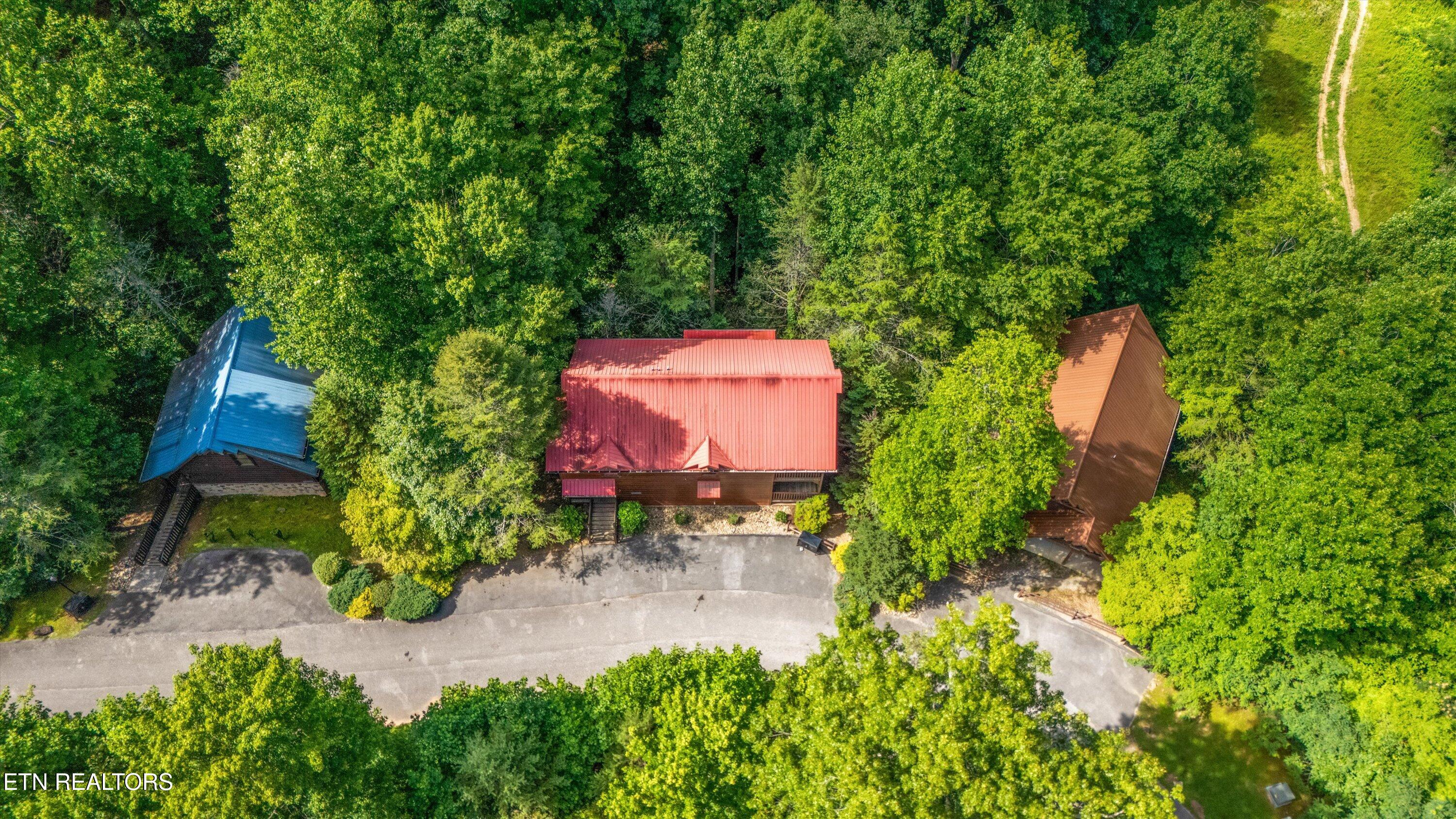 1827 Elk Springs Way Gatlinburg TN 37738