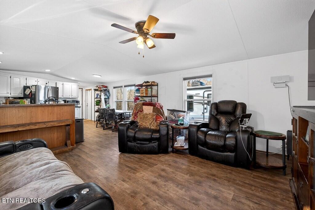 171 Still Point Road Smithville TN 37166