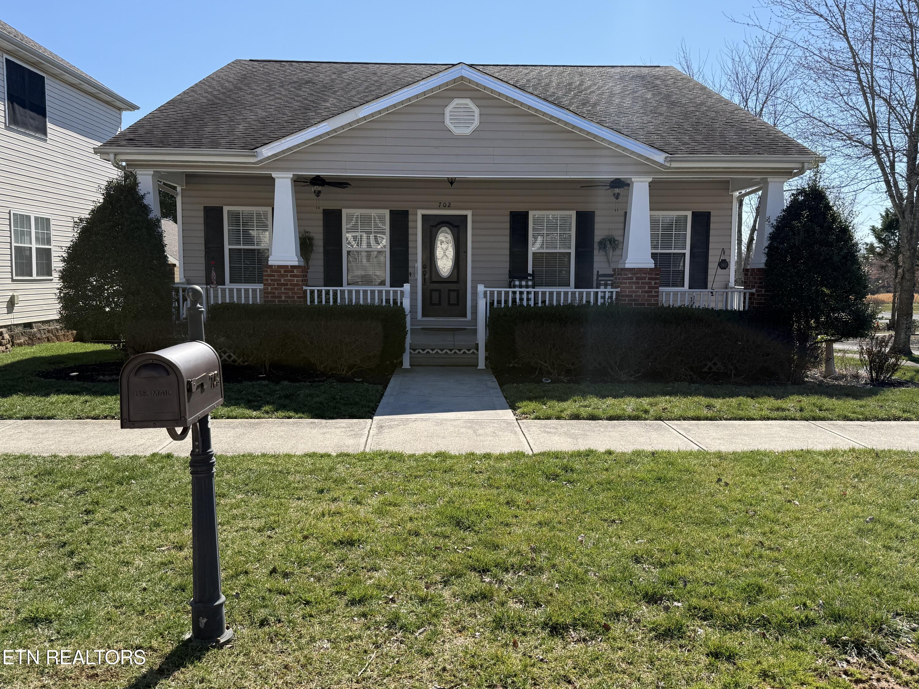 702 Stratford Avenue Sweetwater TN 37874