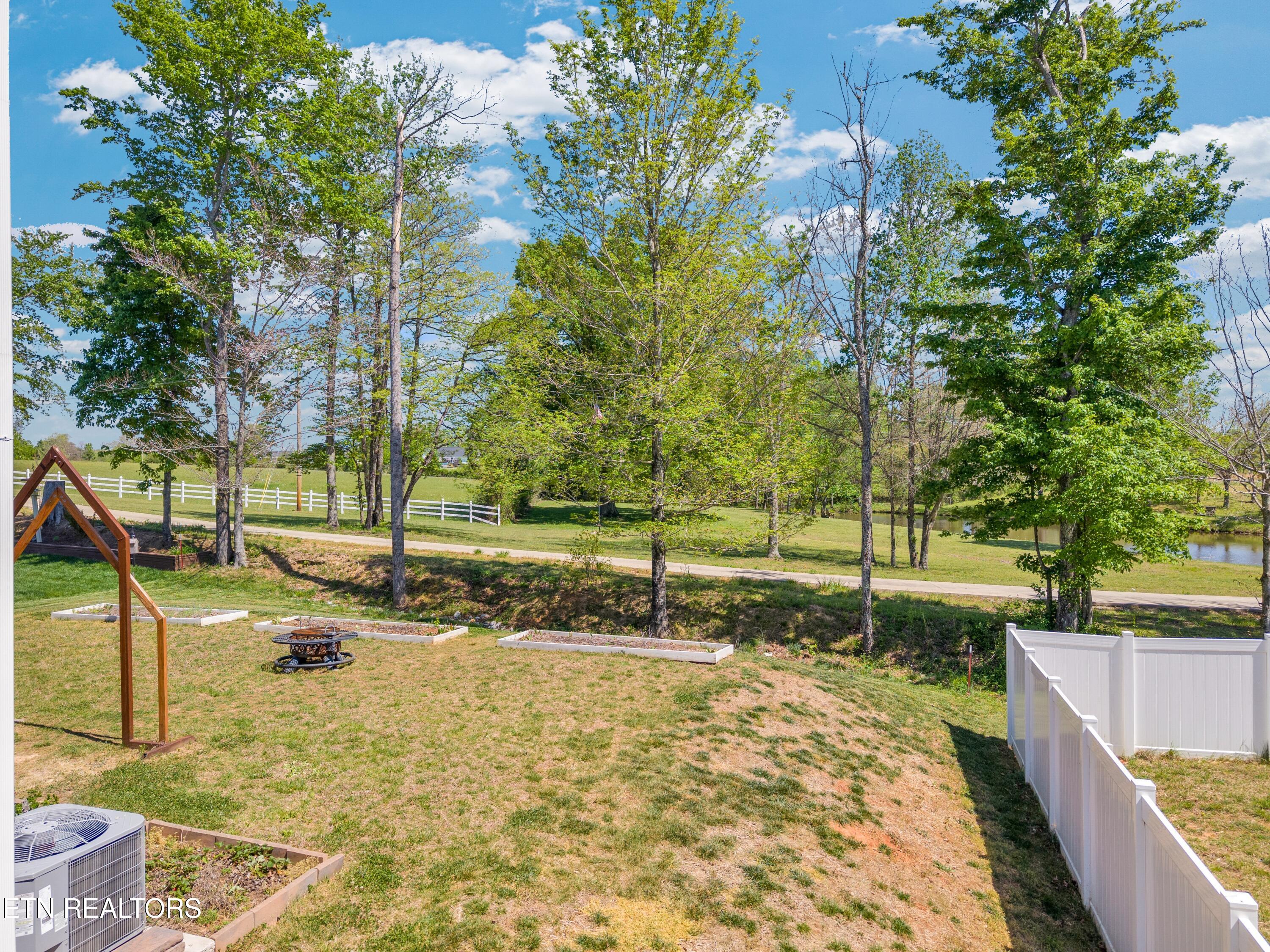 227 Harris Lane Baxter TN 38544