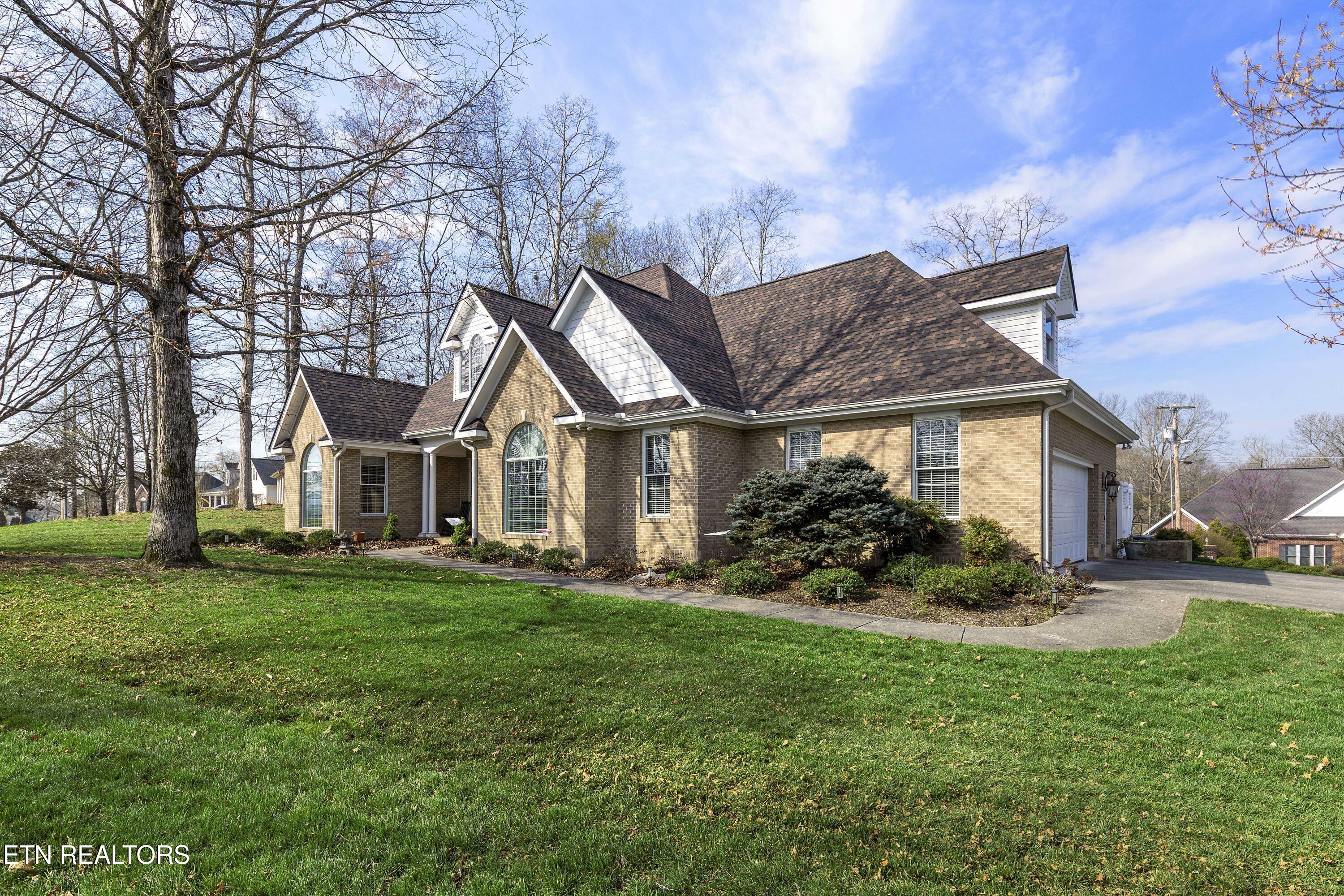 225 Alpine Drive Clinton TN 37716