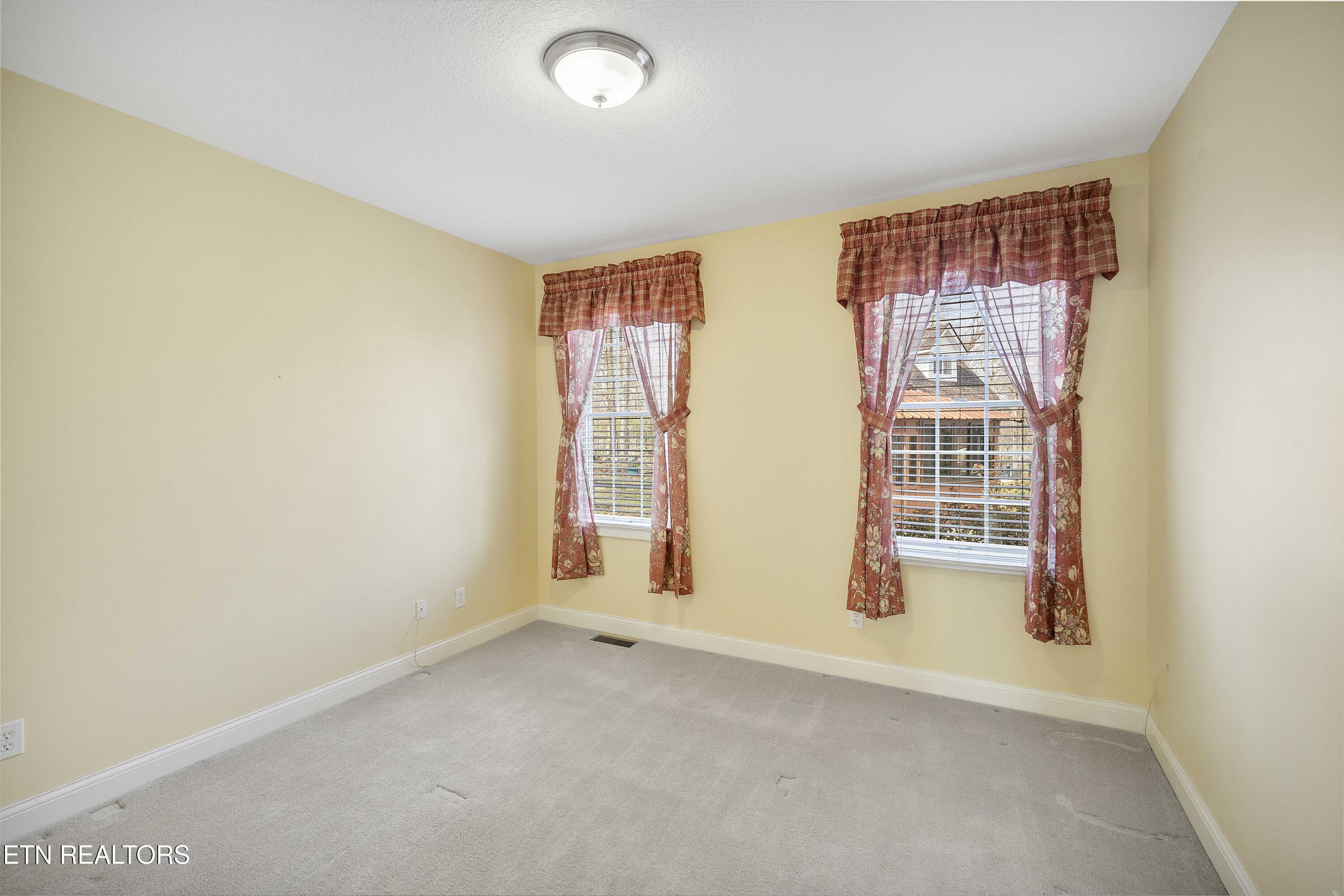 225 Alpine Drive Clinton TN 37716