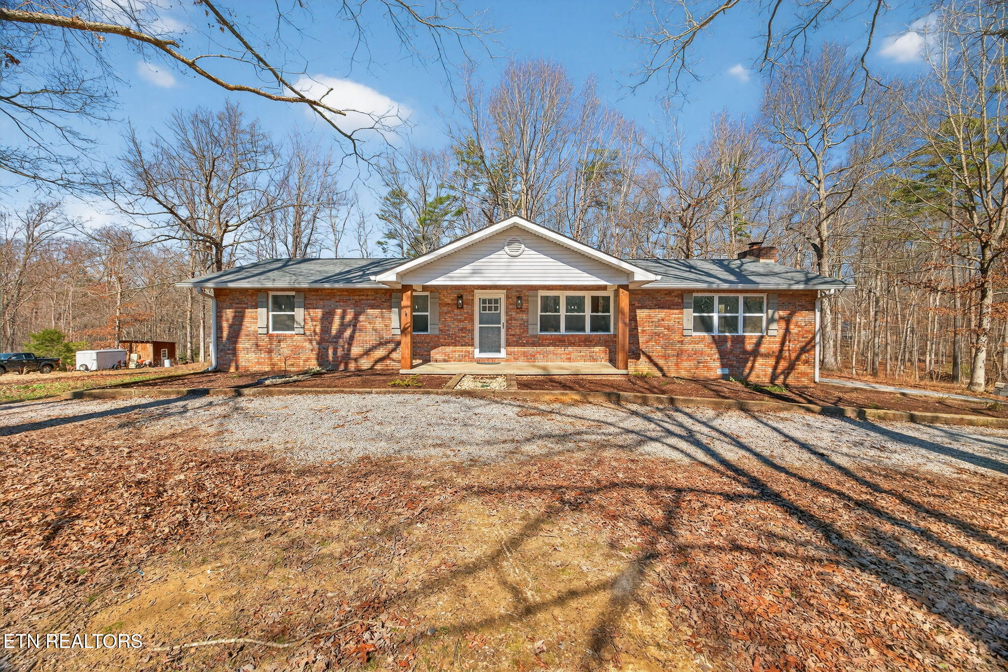 1112 N Shady Lane Loop Clarkrange TN 38553