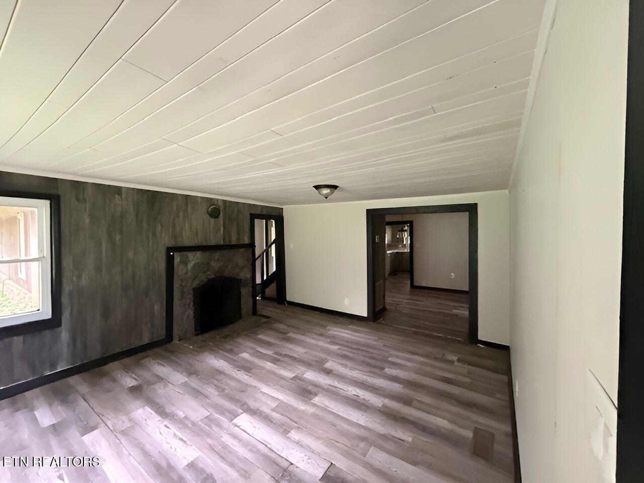 2750 Happy Hollow Road Sevierville TN 37862