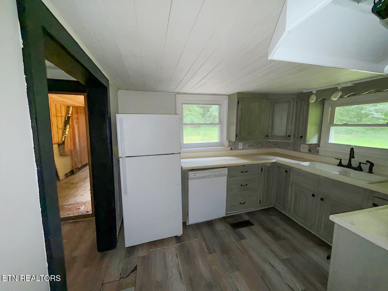 2750 Happy Hollow Road Sevierville TN 37862