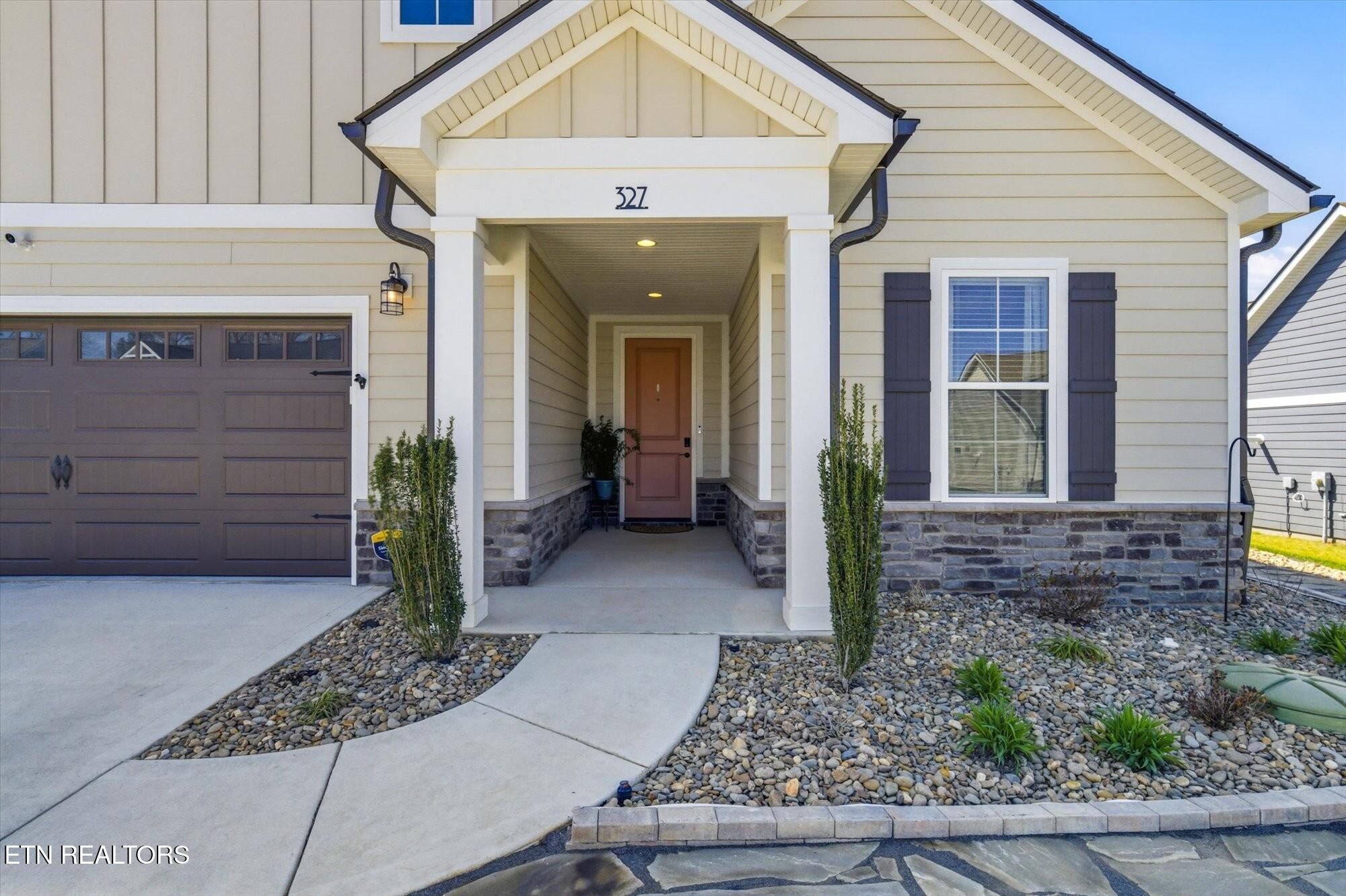 327 Trillium Lenoir City TN 37771