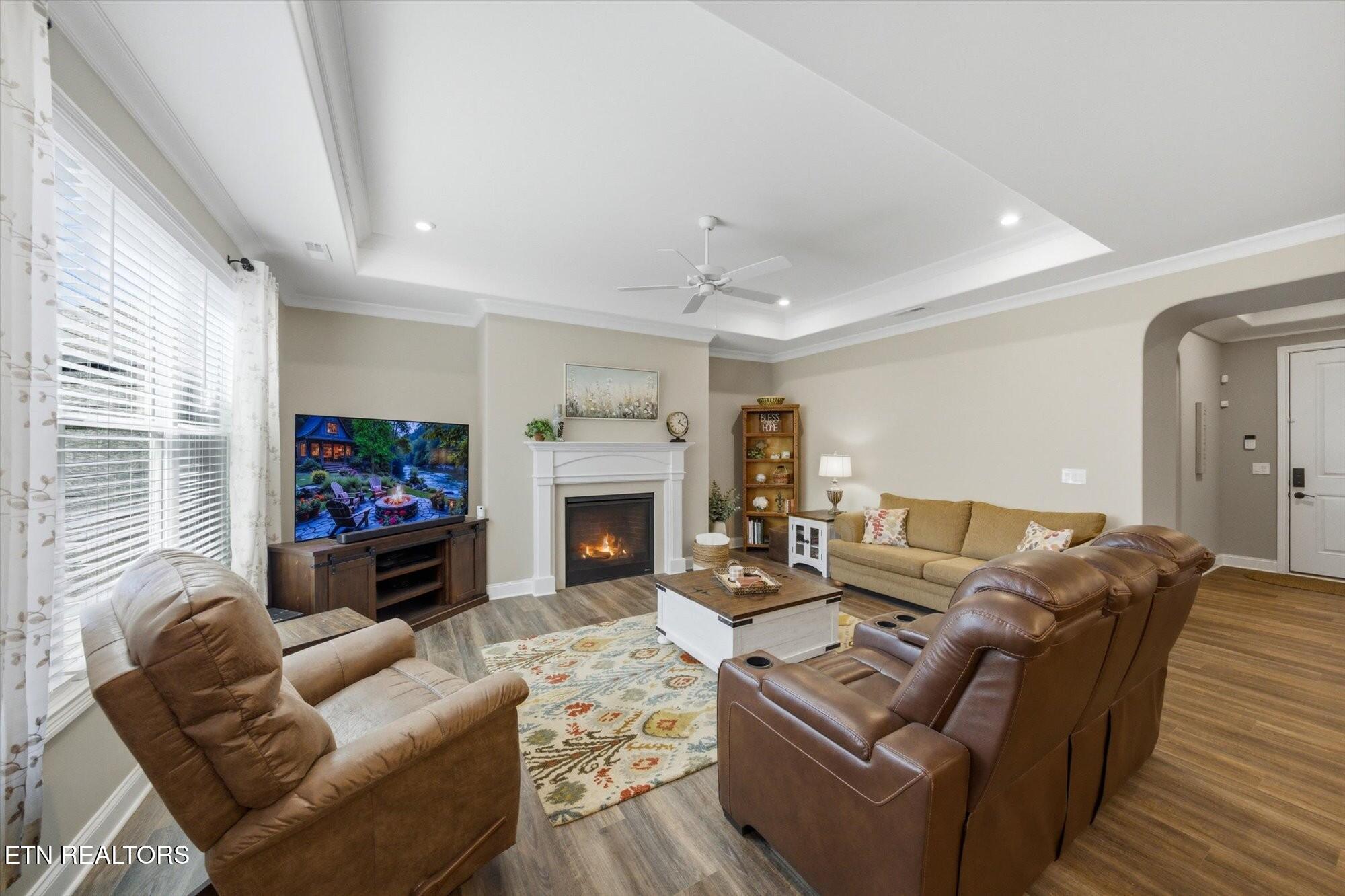 327 Trillium Lenoir City TN 37771