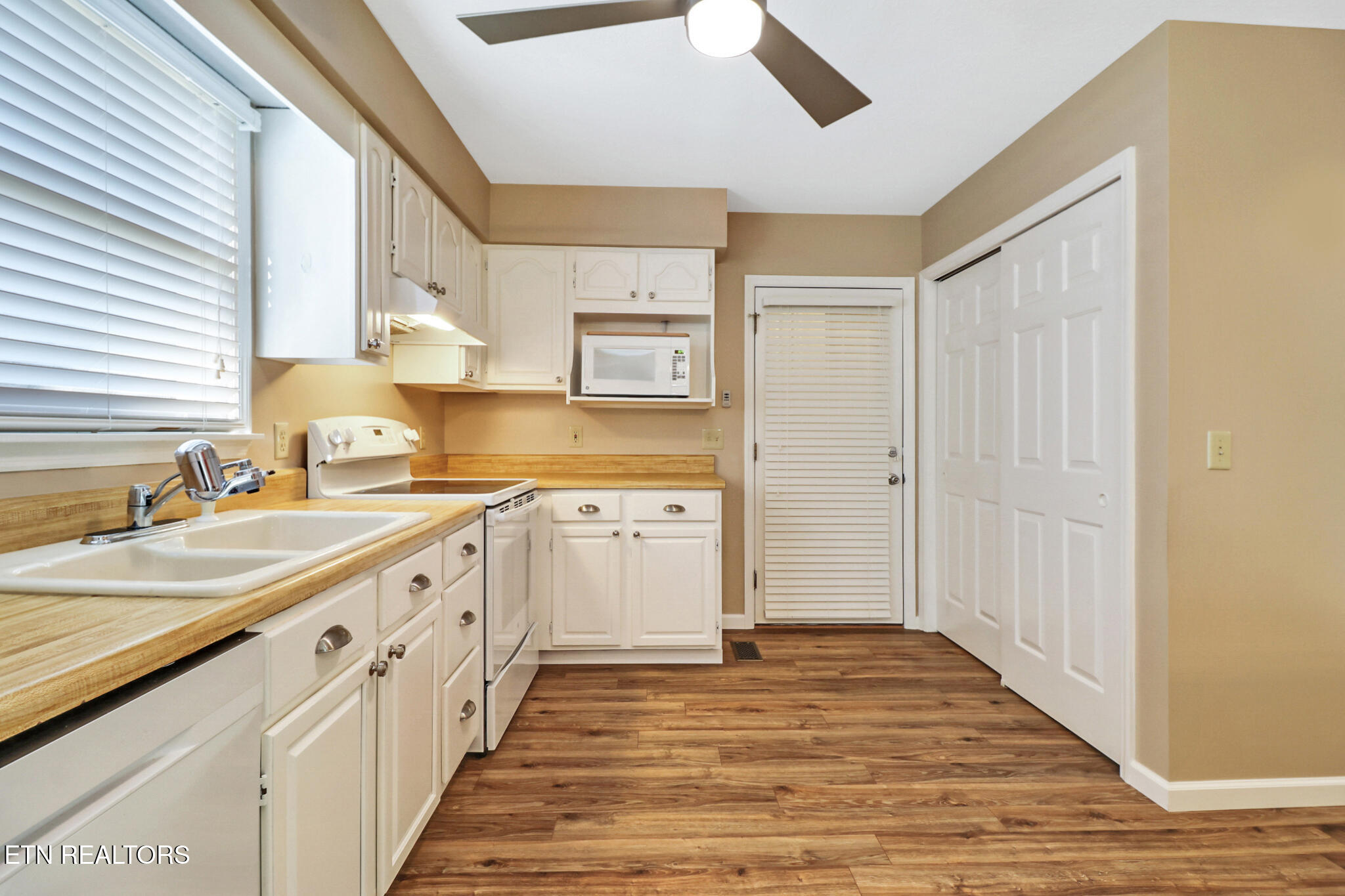 203 Snead Drive Crossville TN 38558