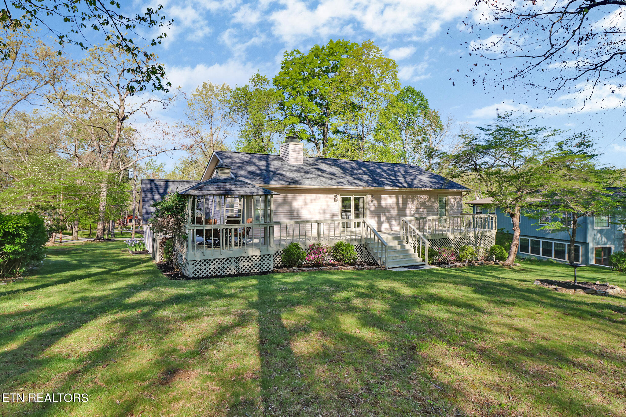 203 Snead Drive Crossville TN 38558