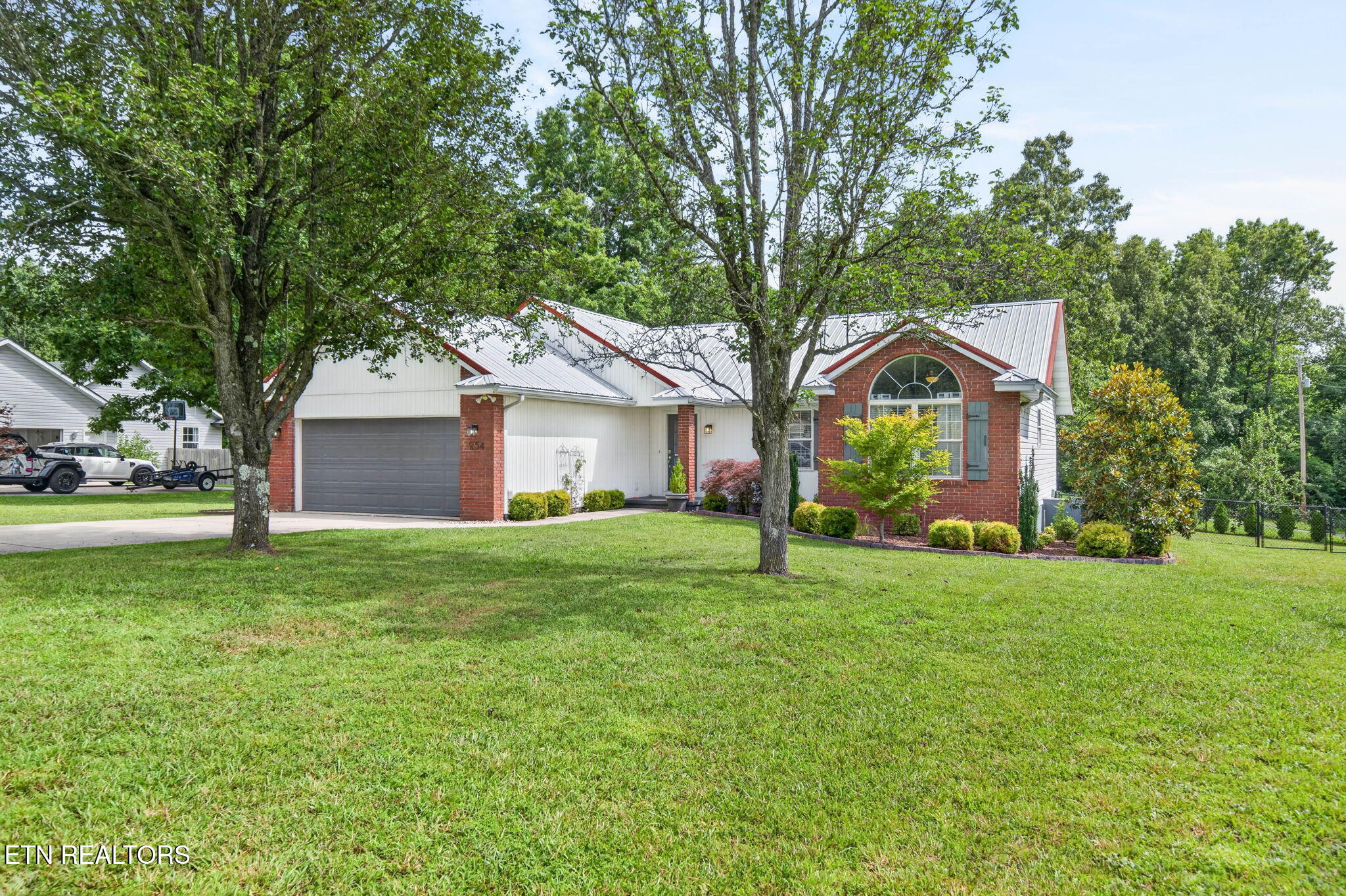 254 Canary Drive Crossville TN 38555