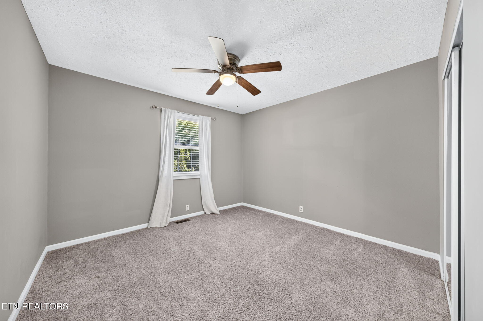 254 Canary Drive Crossville TN 38555