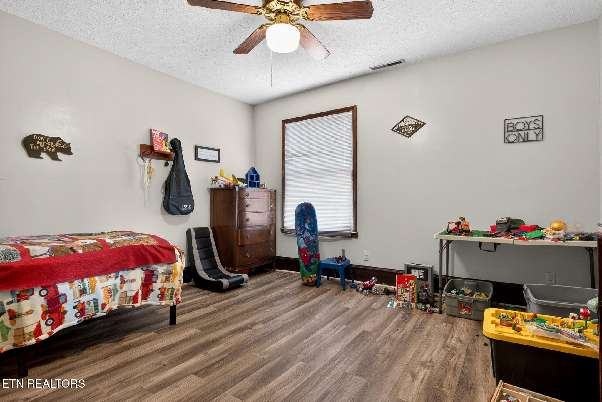 283 Hunting Creek Road Whitleyville TN 38588