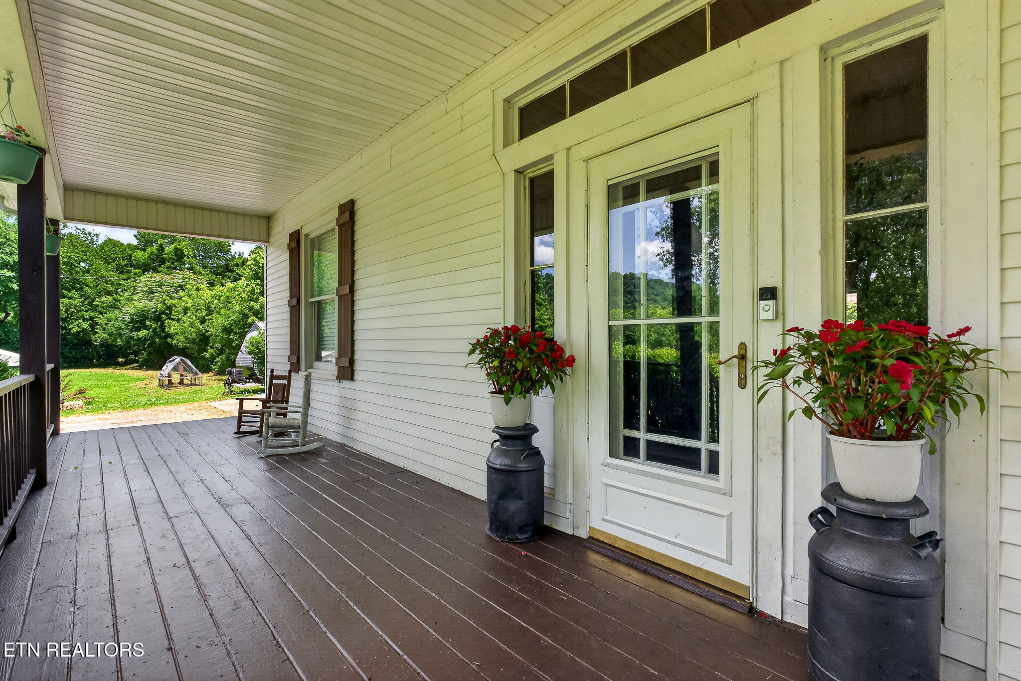 283 Hunting Creek Road Whitleyville TN 38588