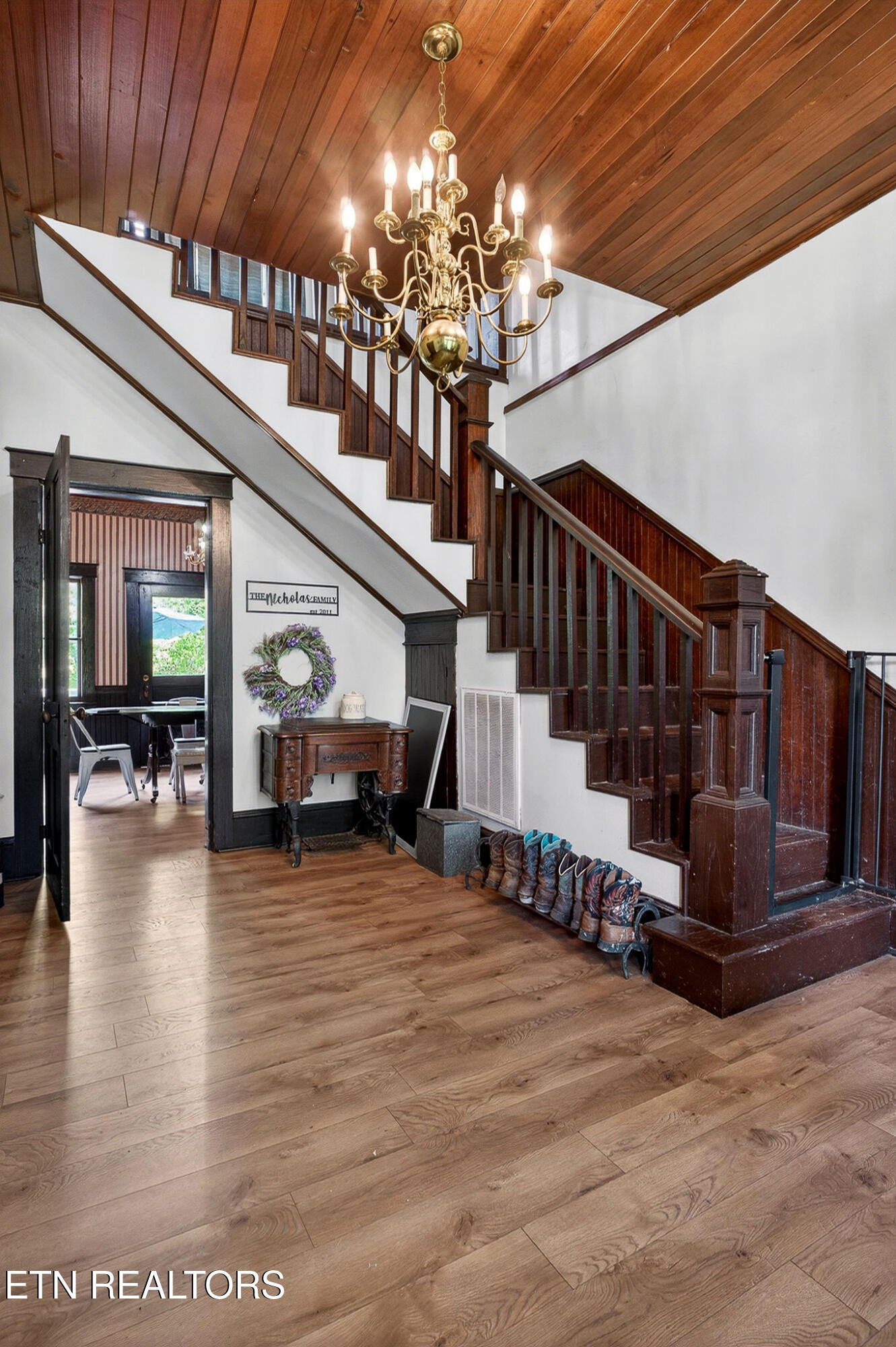 283 Hunting Creek Road Whitleyville TN 38588