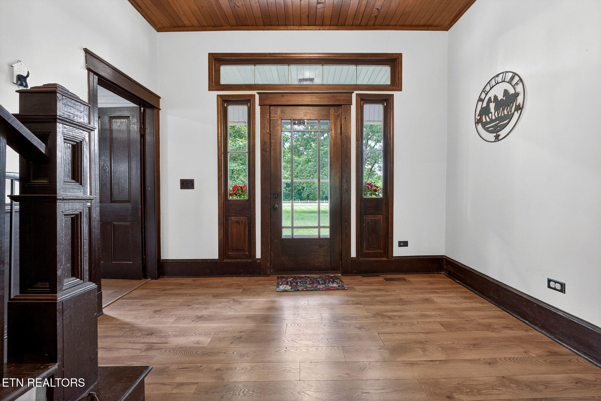 283 Hunting Creek Road Whitleyville TN 38588