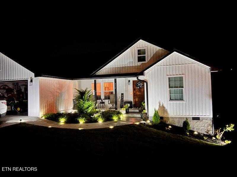 214 Morton Road Lafollette TN 37766
