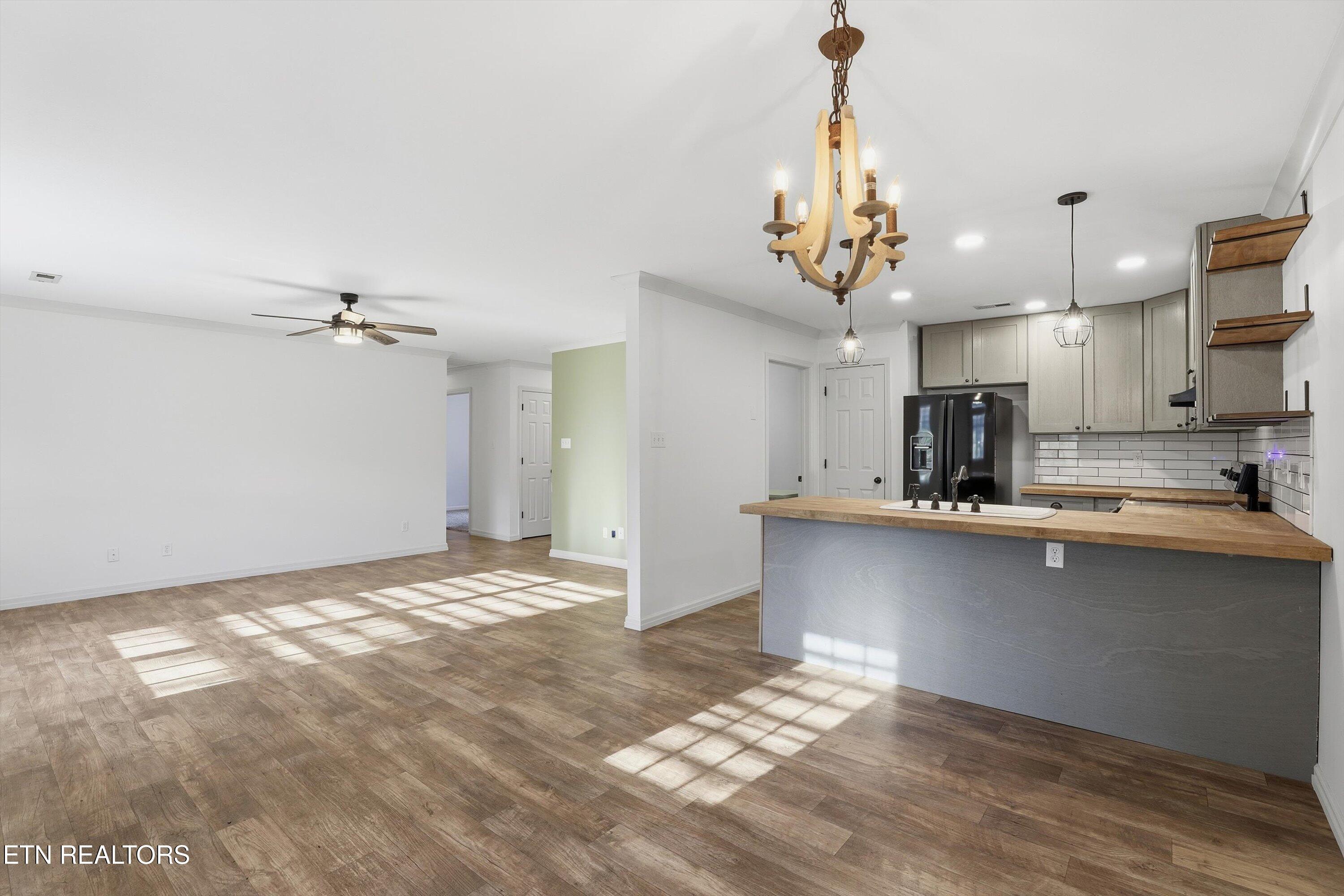 1414 Wales Avenue Maryville TN 37804