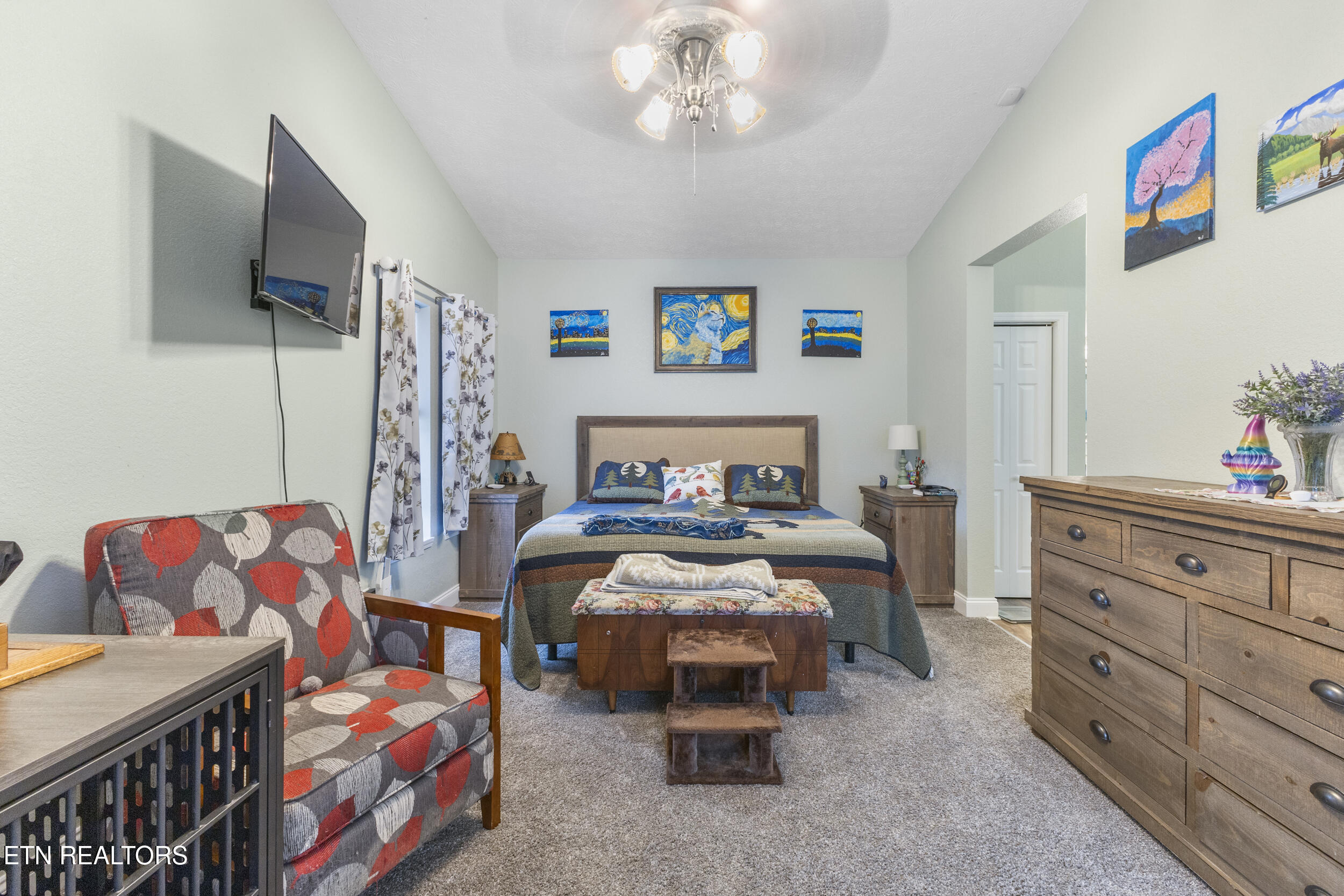 2759 Meadow Crest Lane Sevierville TN 37876