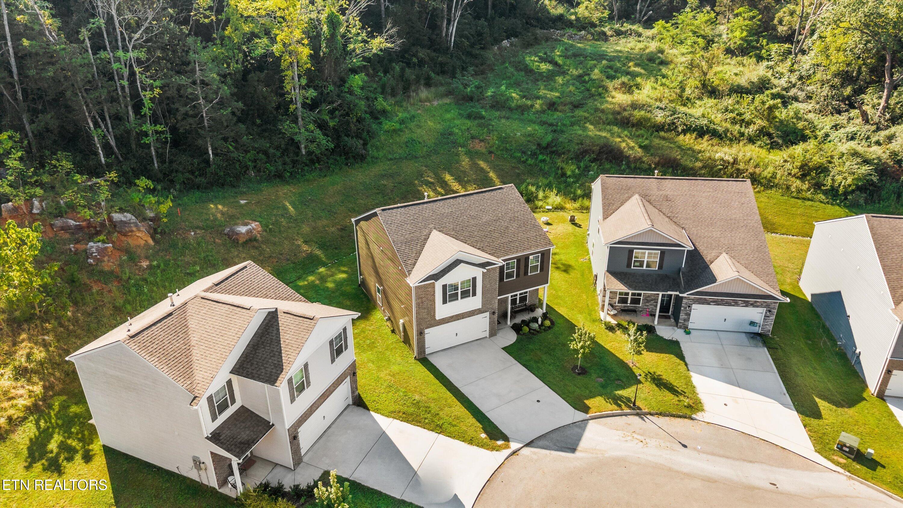 7104 Dusty Rose Lane Knoxville TN 37921