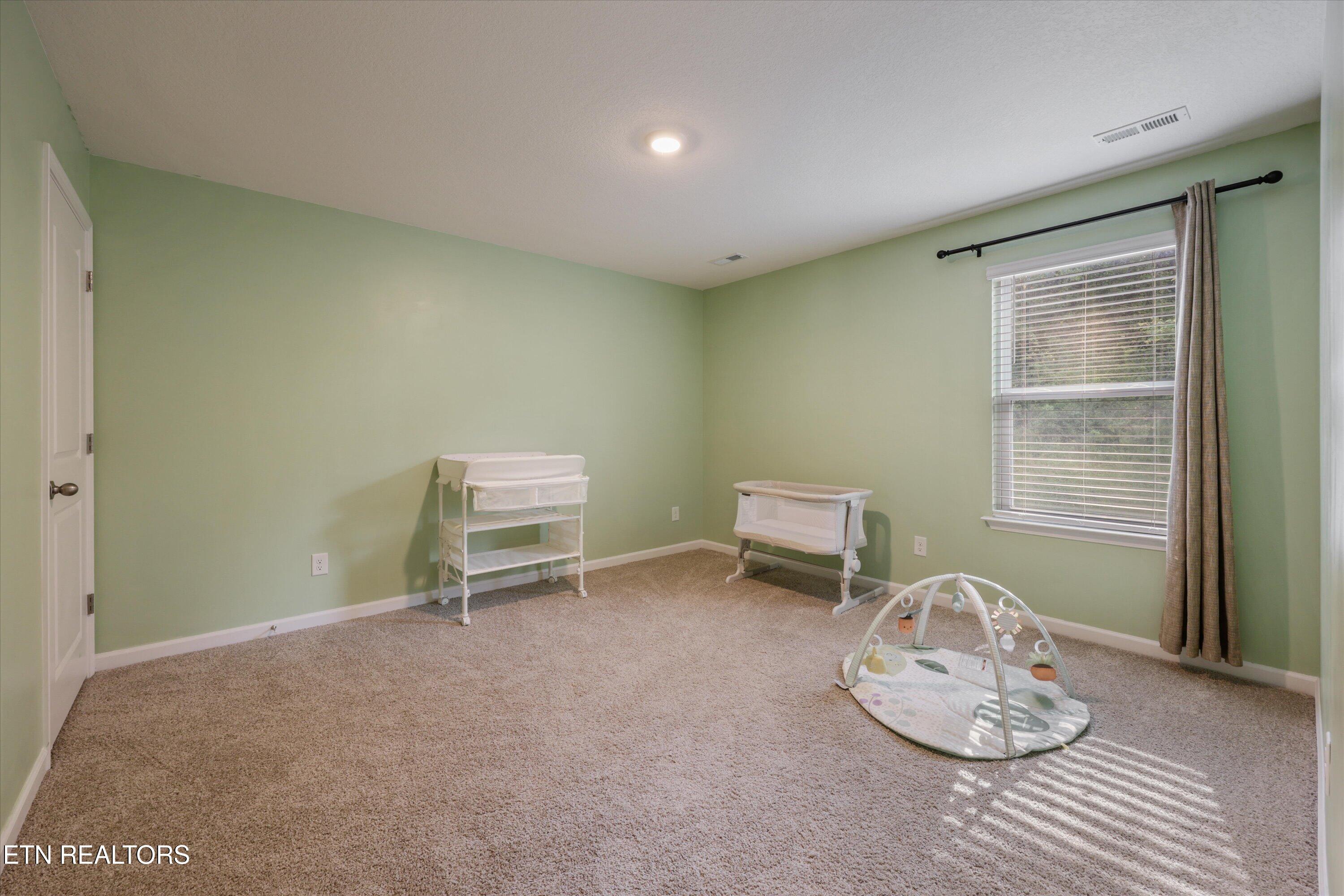 7104 Dusty Rose Lane Knoxville TN 37921
