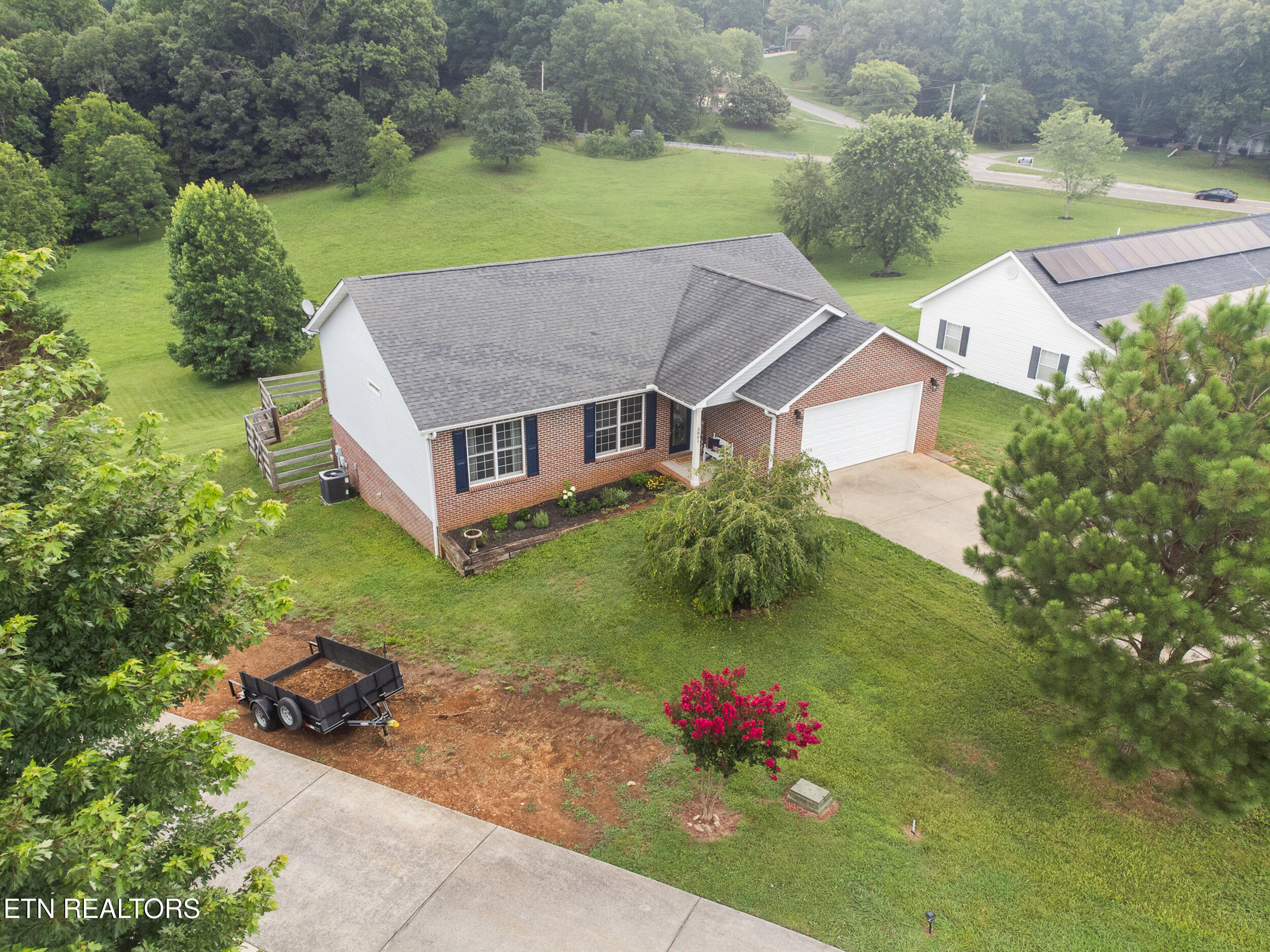3861 Valentine Road Maryville TN 37804