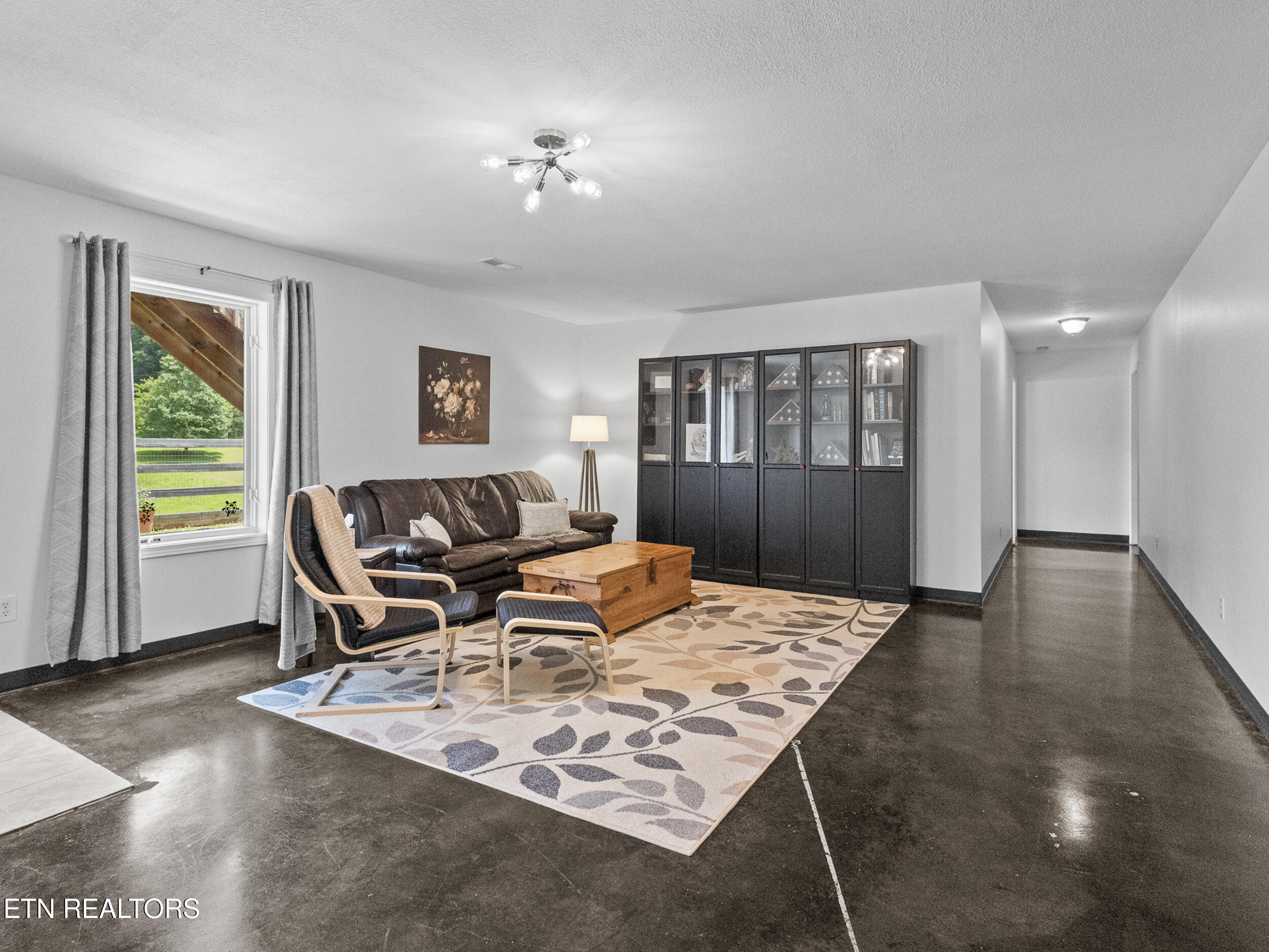 3861 Valentine Road Maryville TN 37804