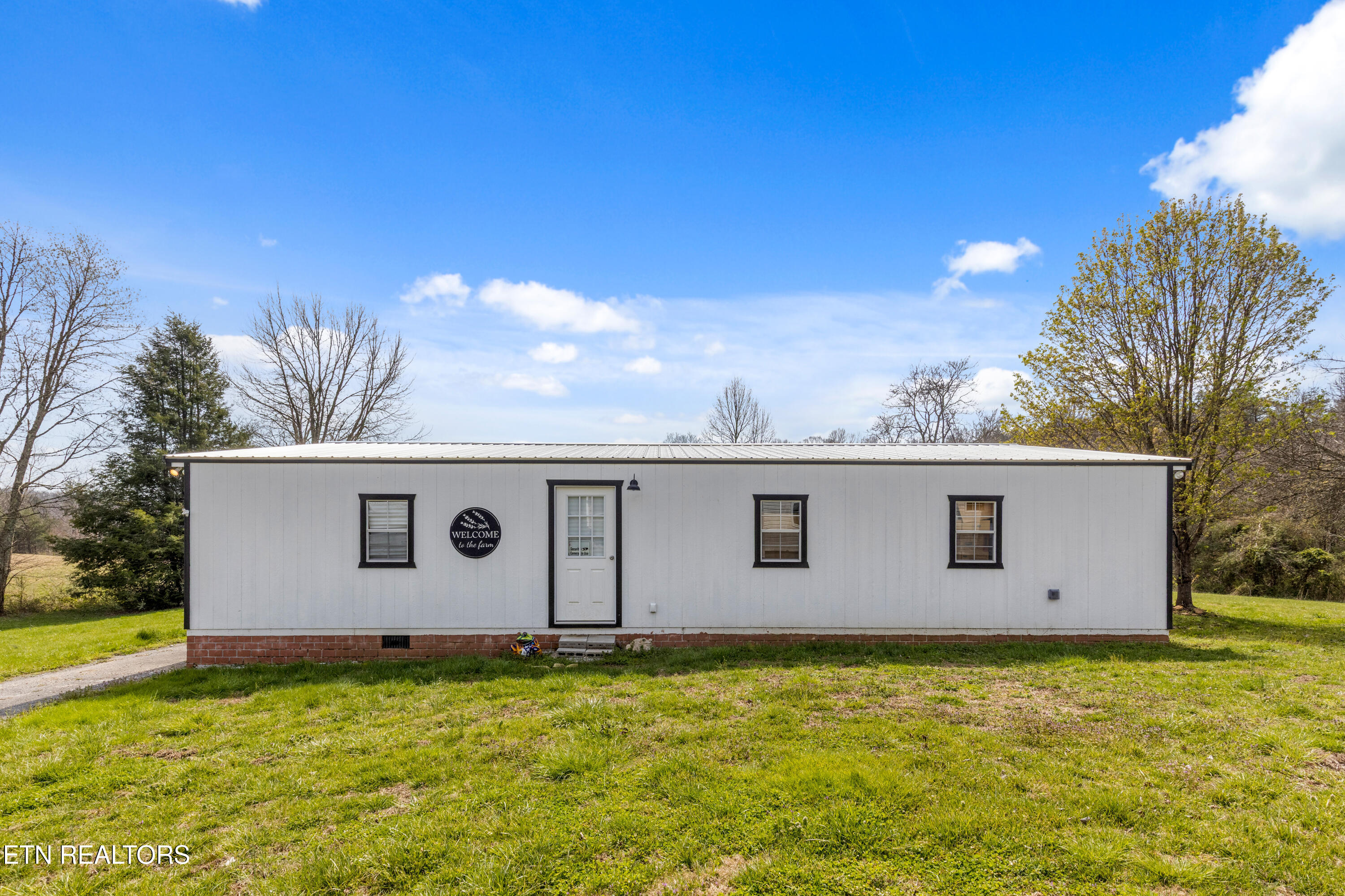 35290 Sr 30 Pikeville TN 37367
