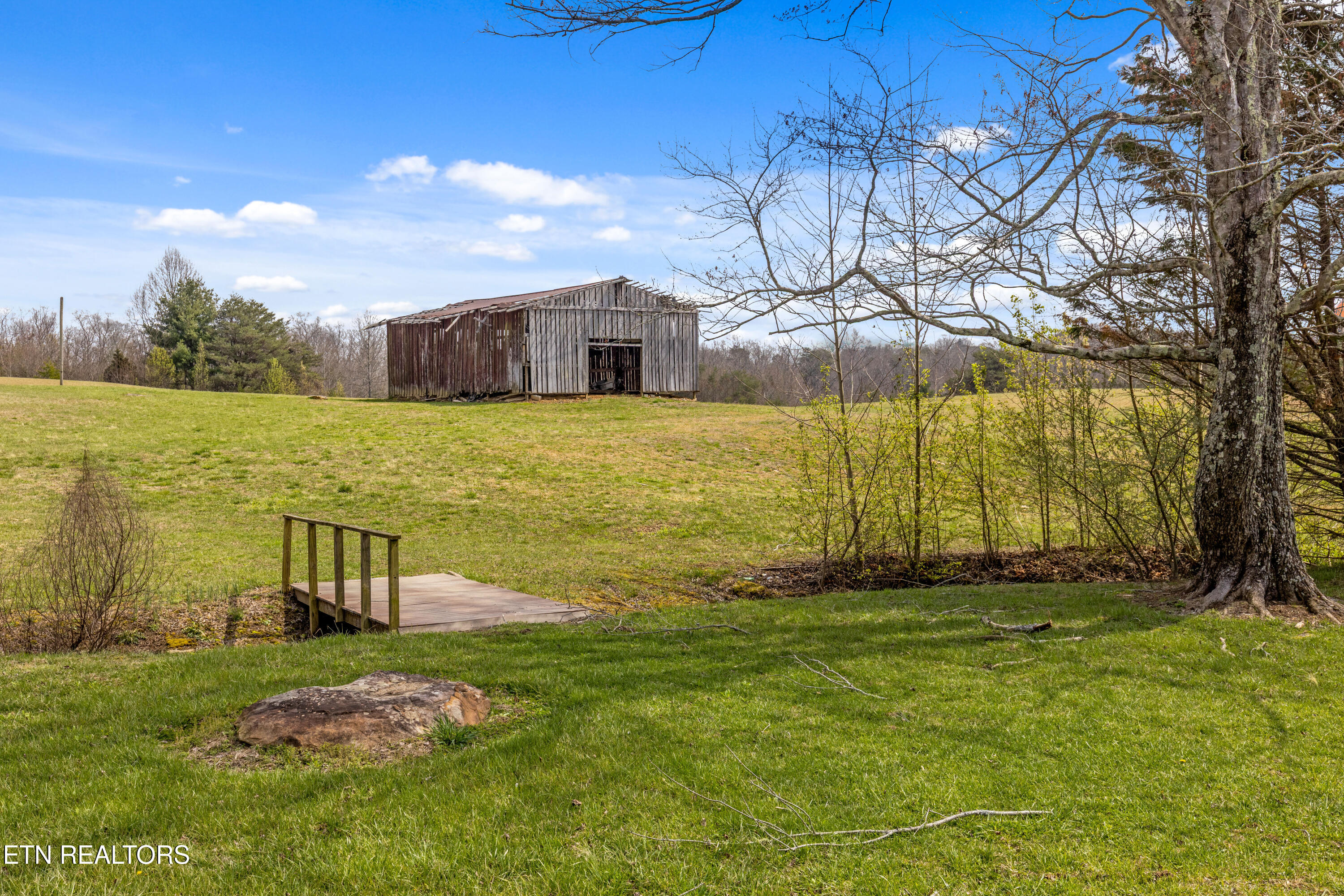 35290 Sr 30 Pikeville TN 37367