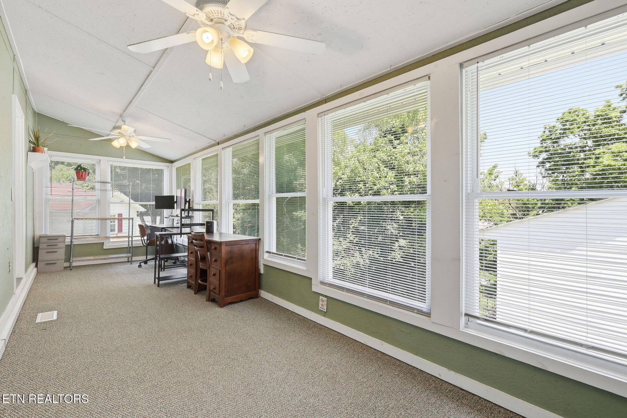 124 Salem Road Oak Ridge TN 37830