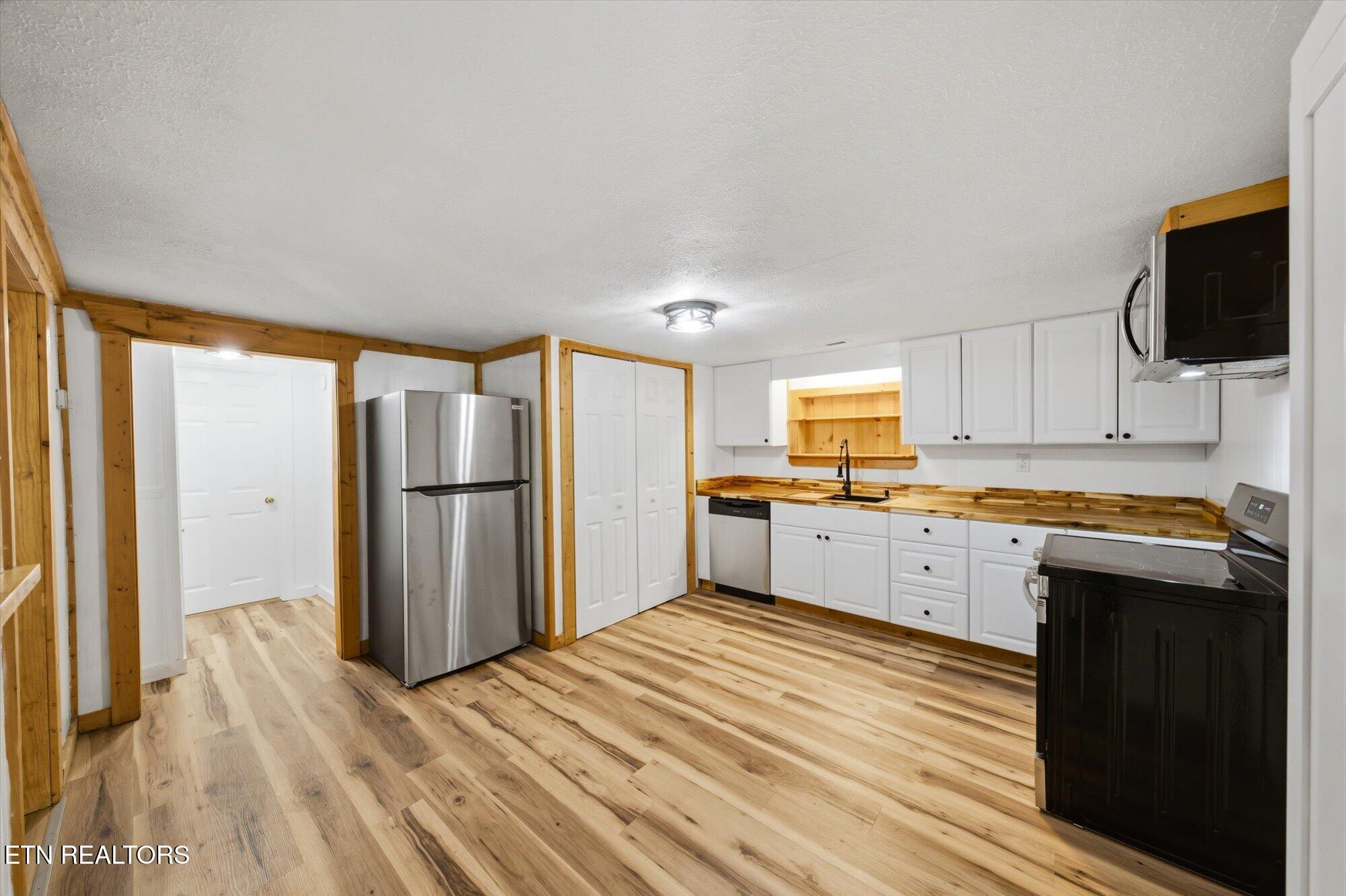 890 Indian Gap Road Sevierville TN 37876