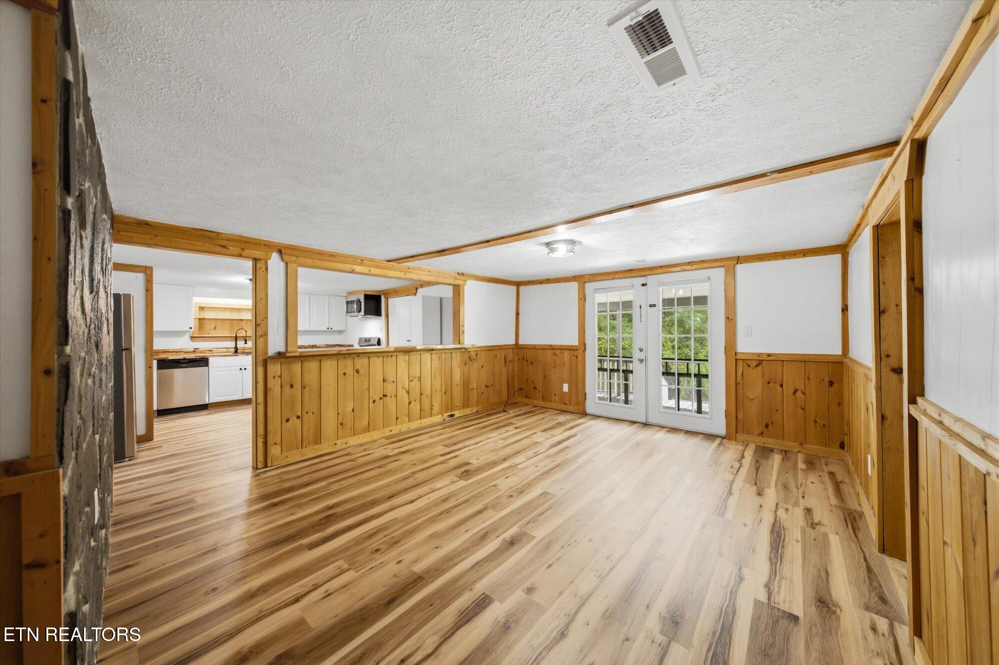 890 Indian Gap Road Sevierville TN 37876