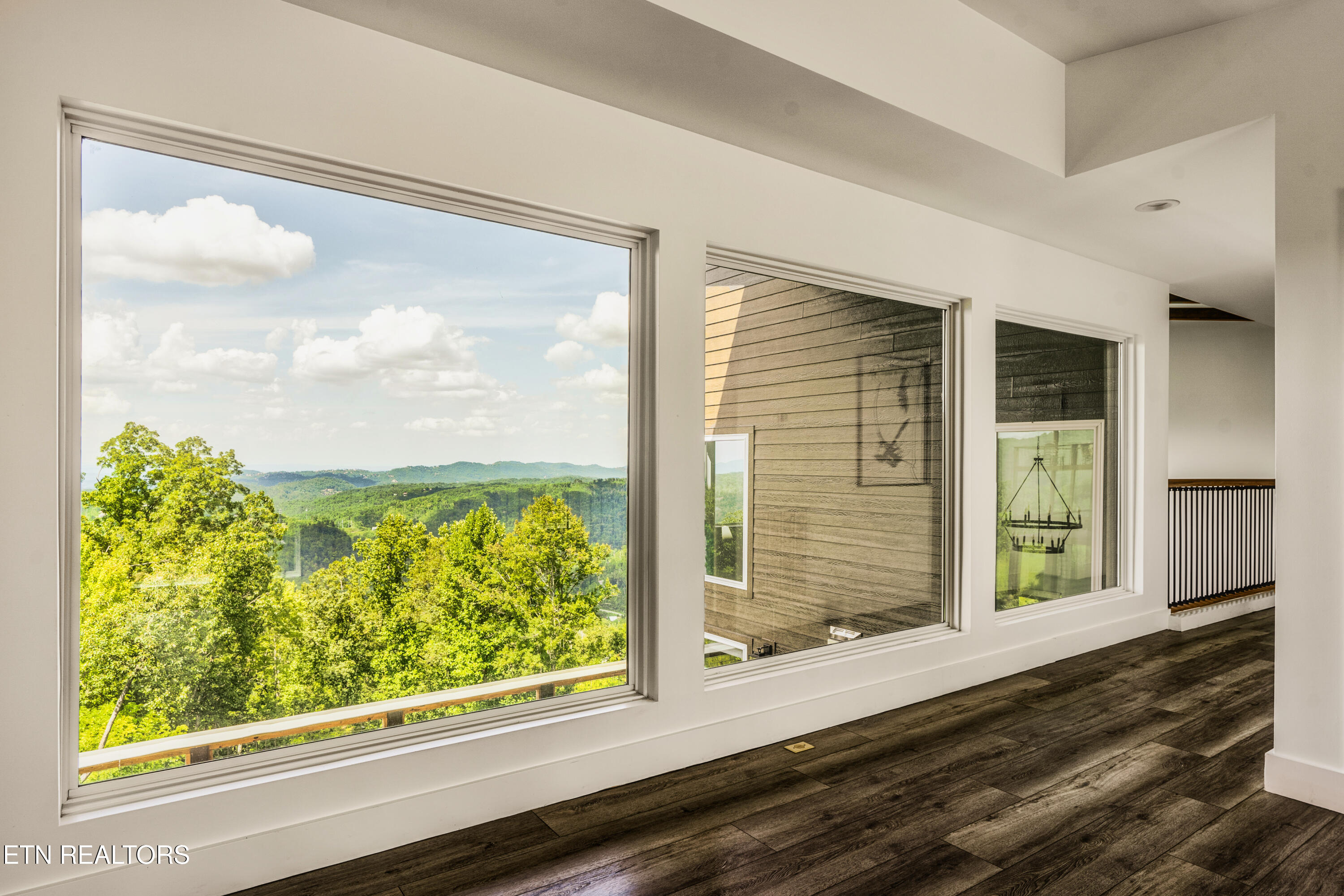 712 Bear Walk Way Gatlinburg TN 37738