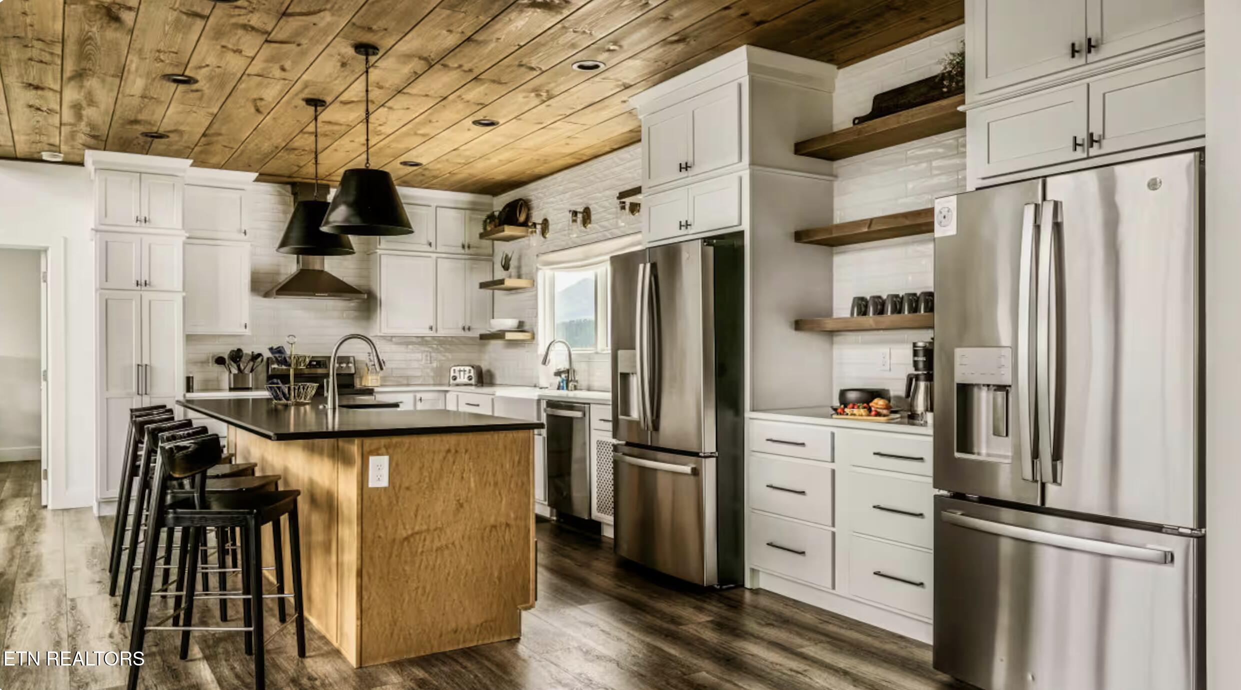 712 Bear Walk Way Gatlinburg TN 37738