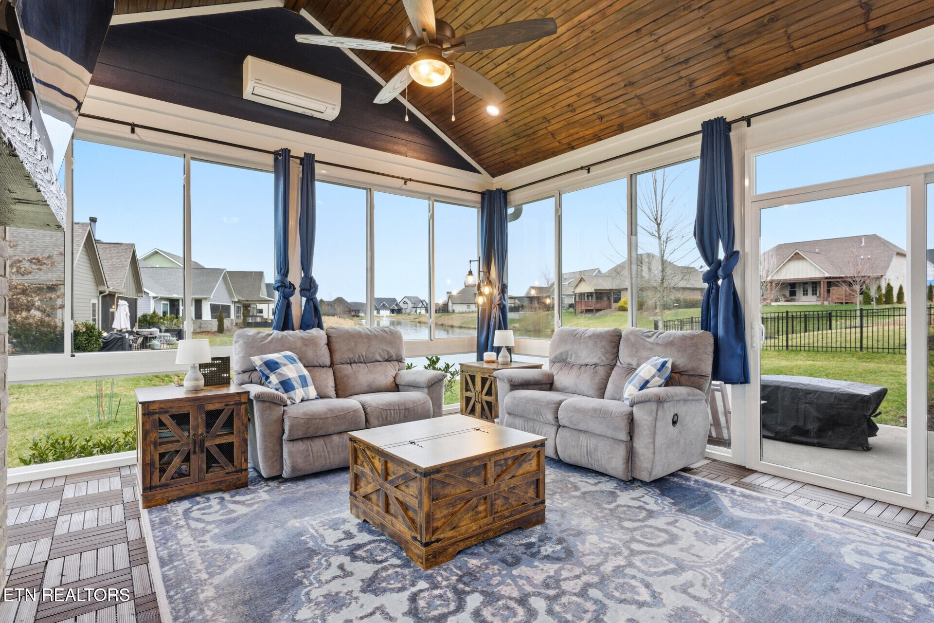 318 Buckhorn Way Loudon TN 37774