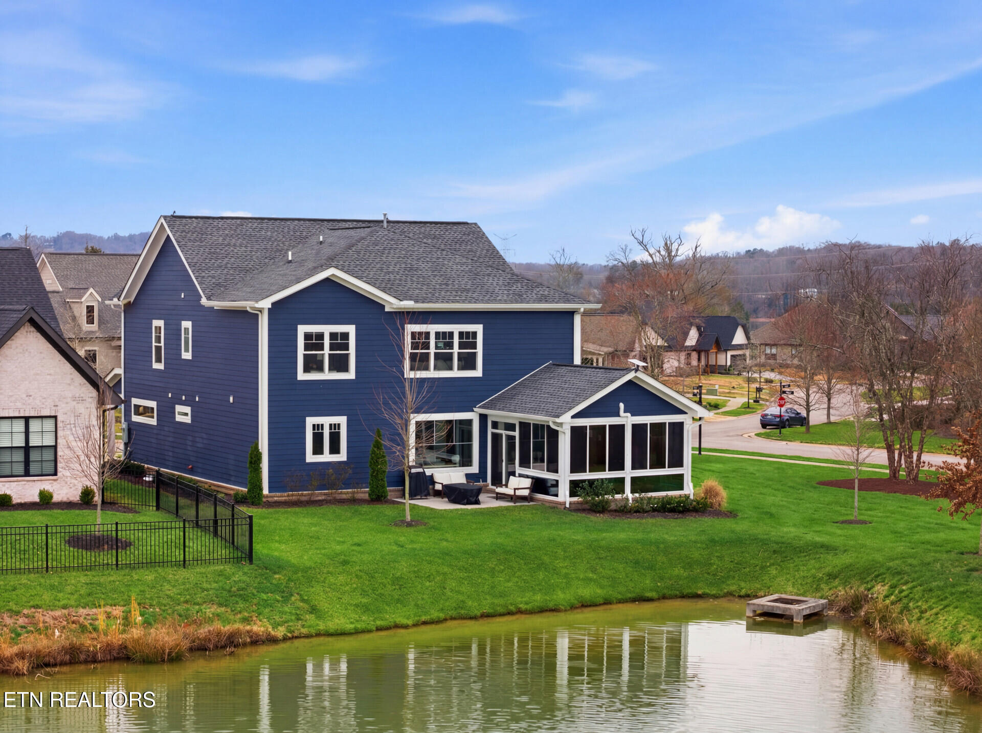318 Buckhorn Way Loudon TN 37774
