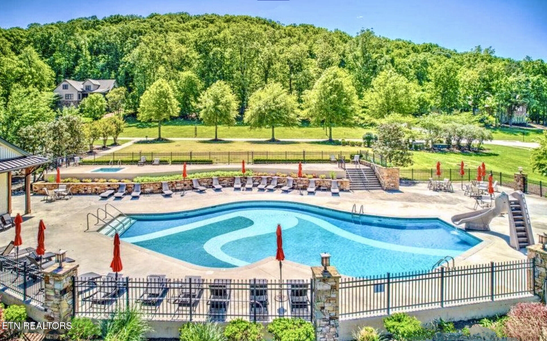 318 Buckhorn Way Loudon TN 37774