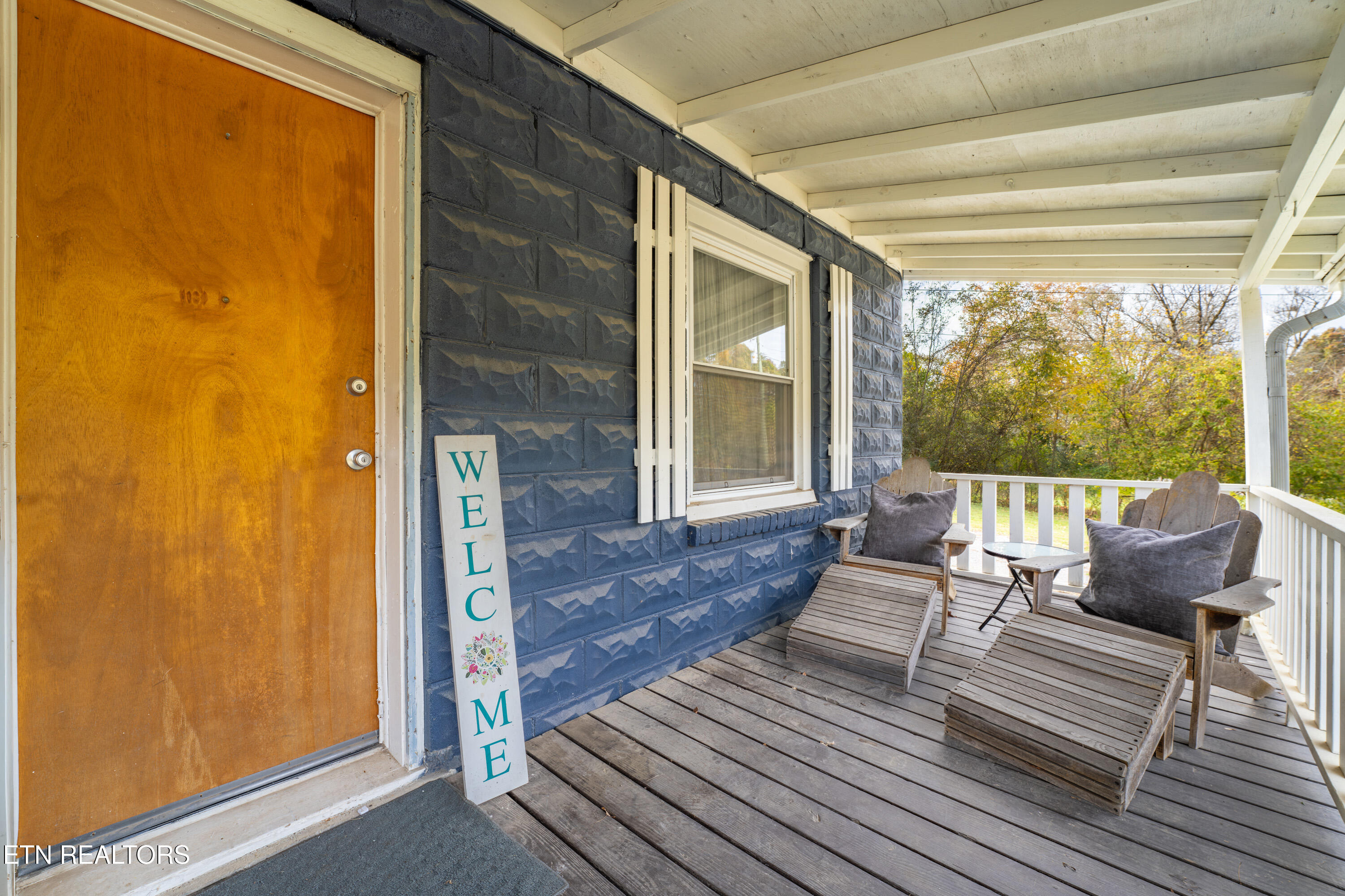 614 E Brushy Valley Drive Powell TN 37849