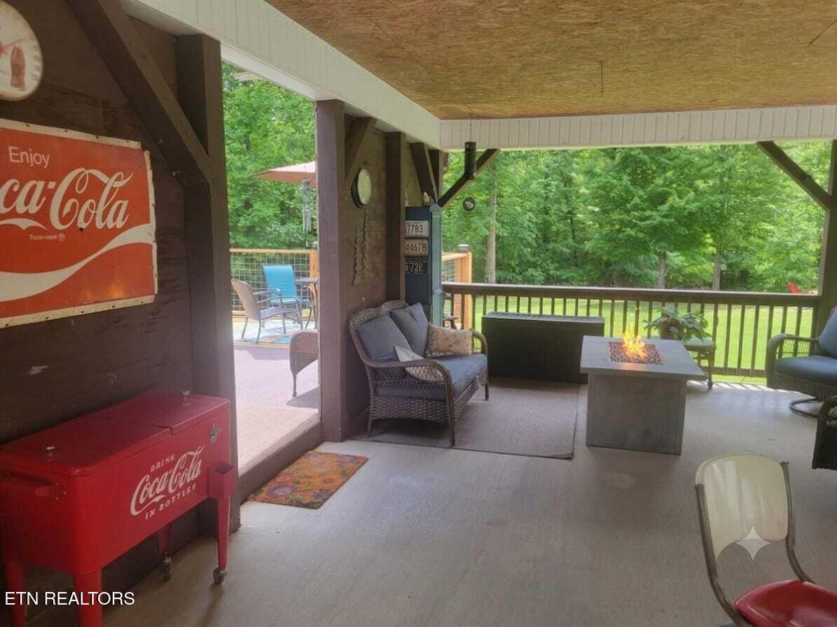 228 Paul Wheeler Lane Jamestown TN 38556