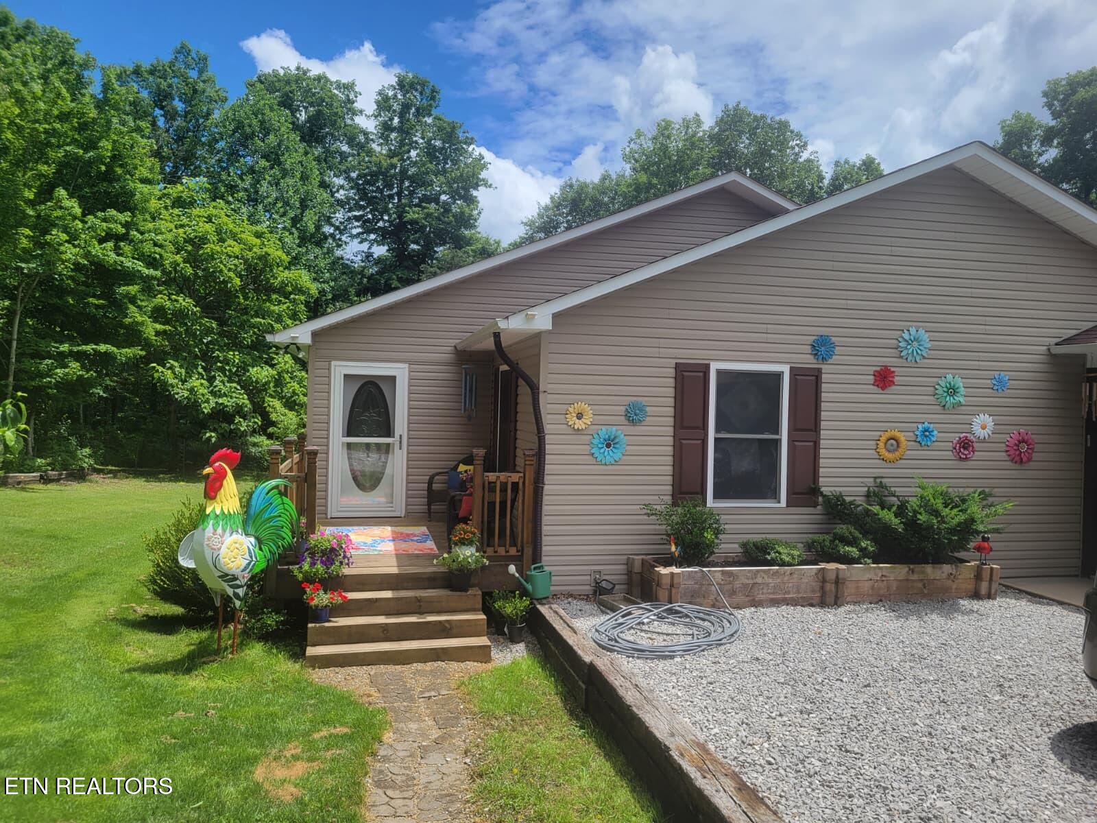 228 Paul Wheeler Lane Jamestown TN 38556