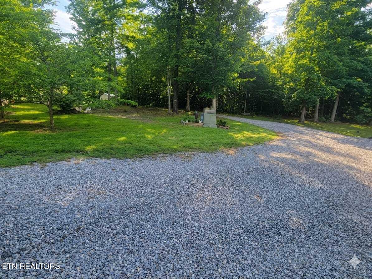 228 Paul Wheeler Lane Jamestown TN 38556