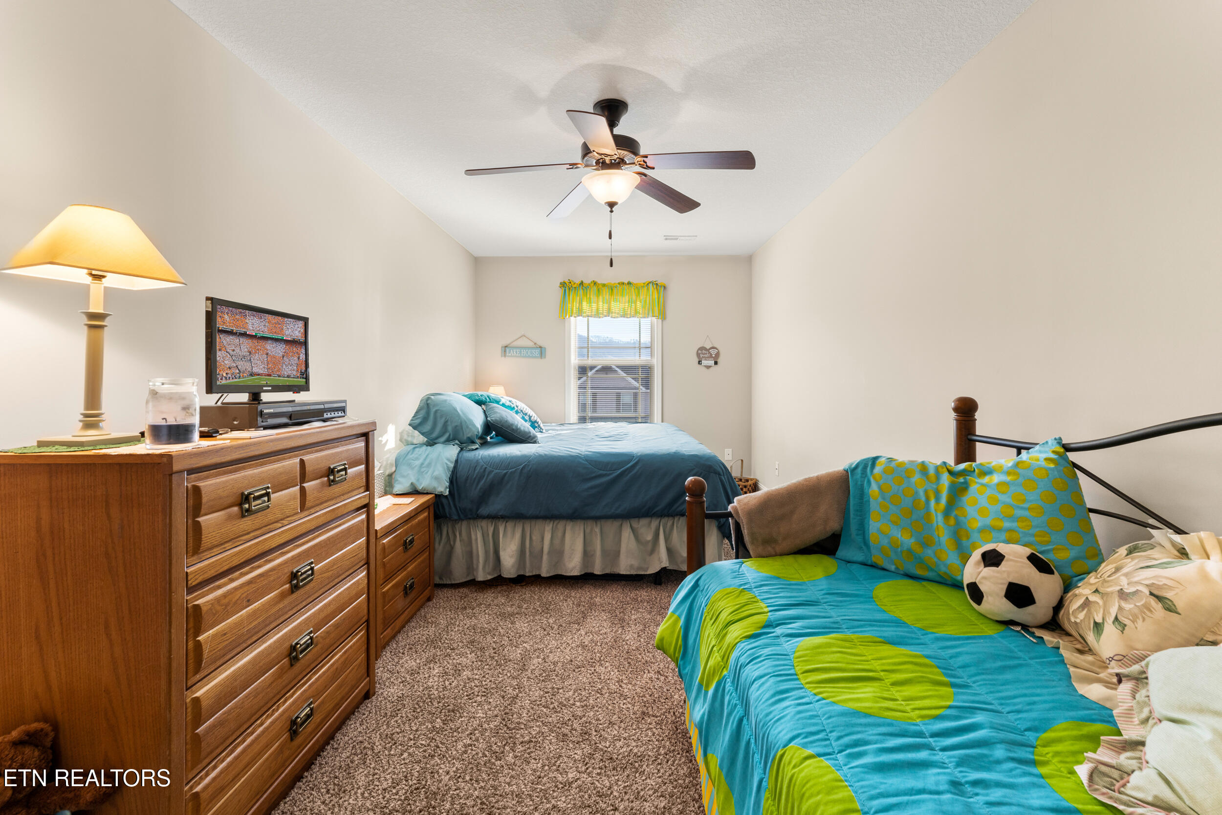 262 Twilight Boulevard Sharps Chapel TN 37866