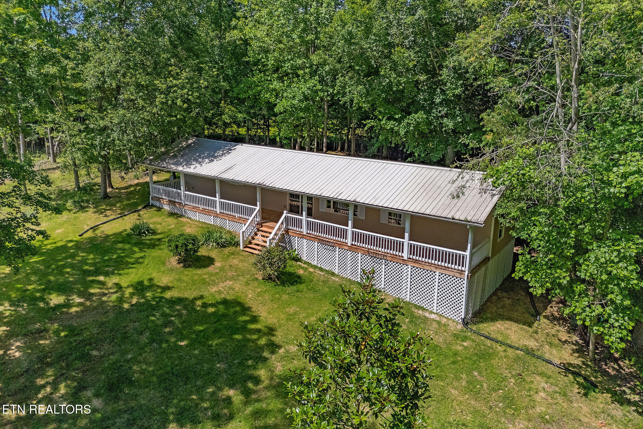 1007 Eastridge Drive Byrdstown TN 38549