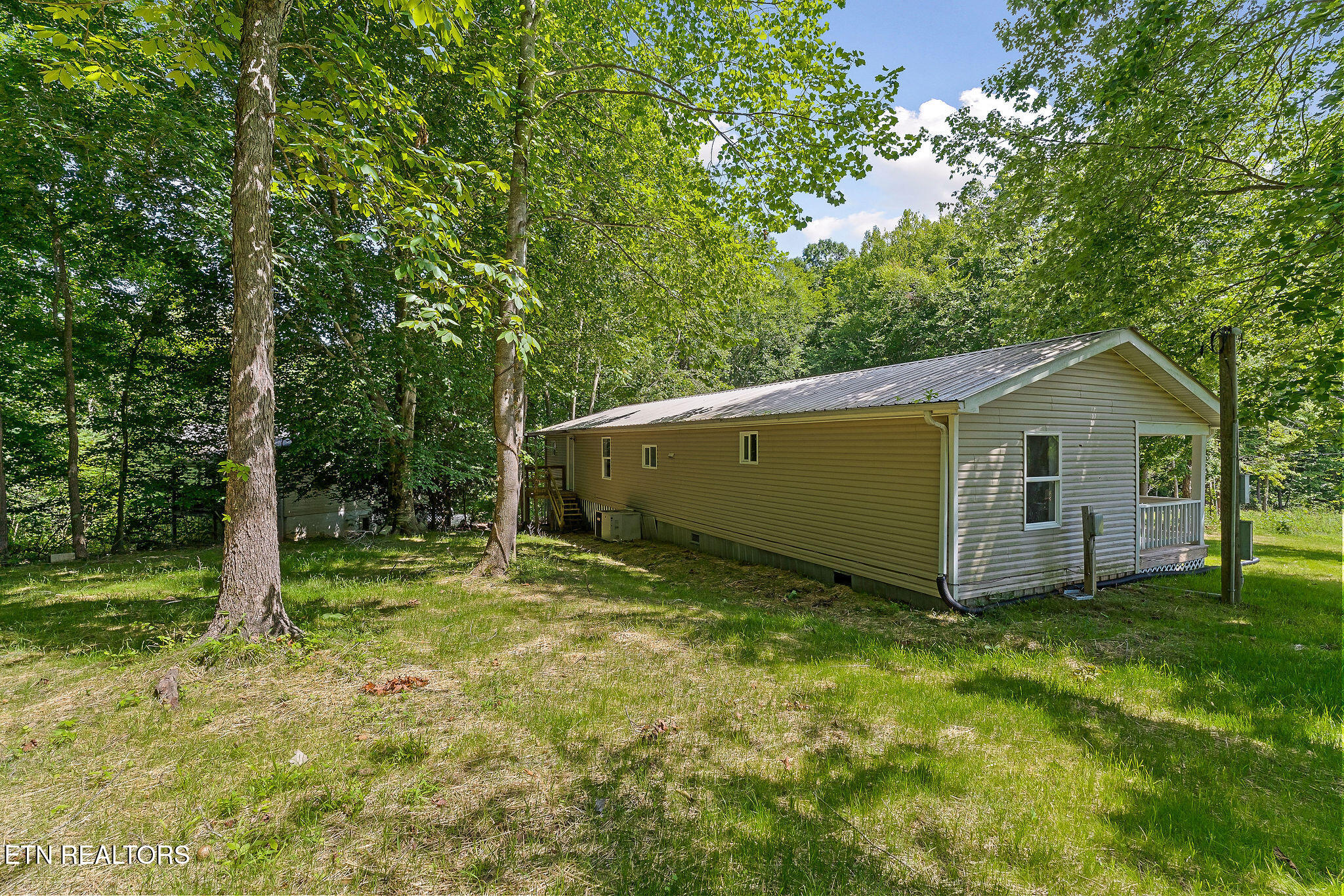 1007 Eastridge Drive Byrdstown TN 38549