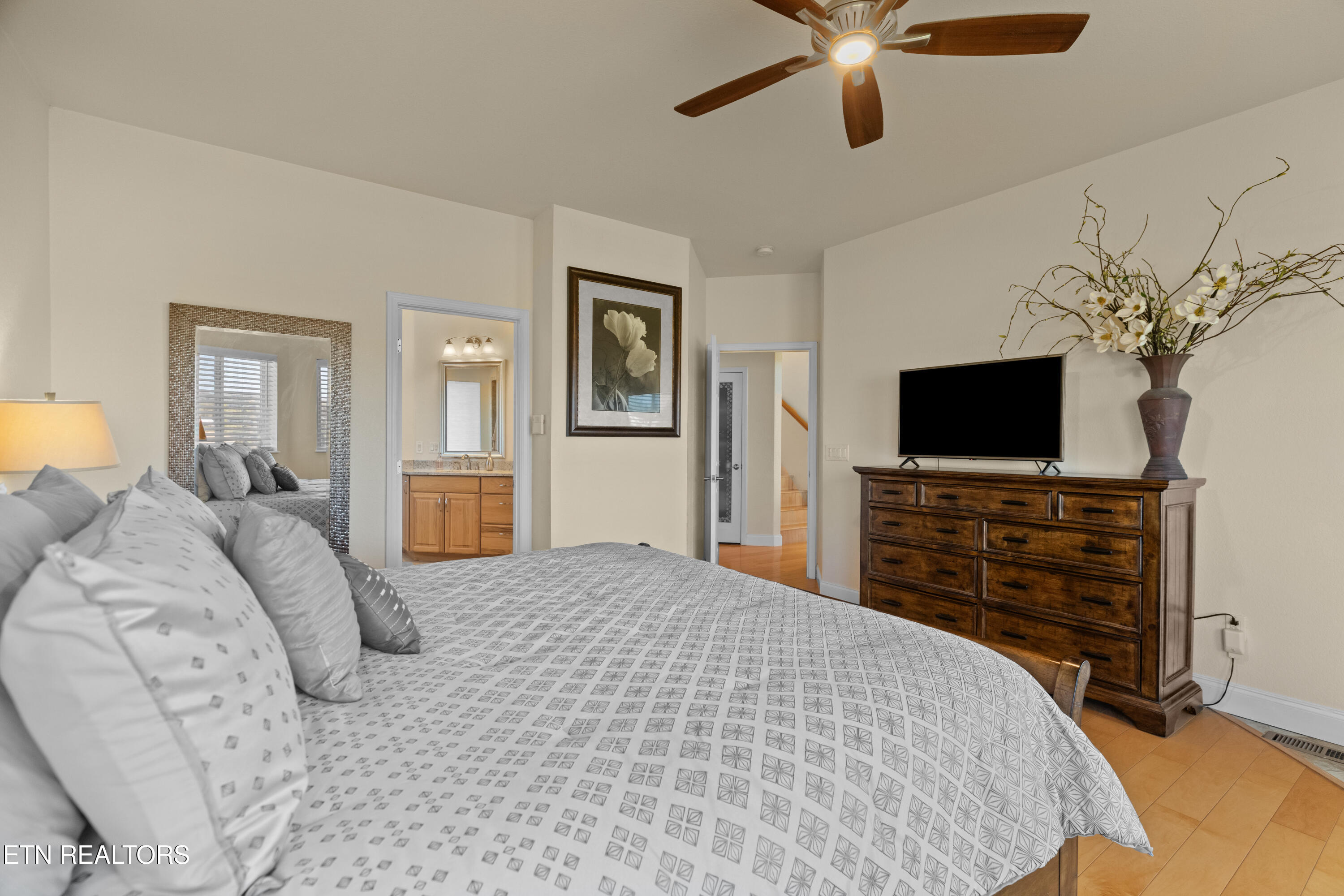 2225 Ted Moore Road Dandridge TN 37725
