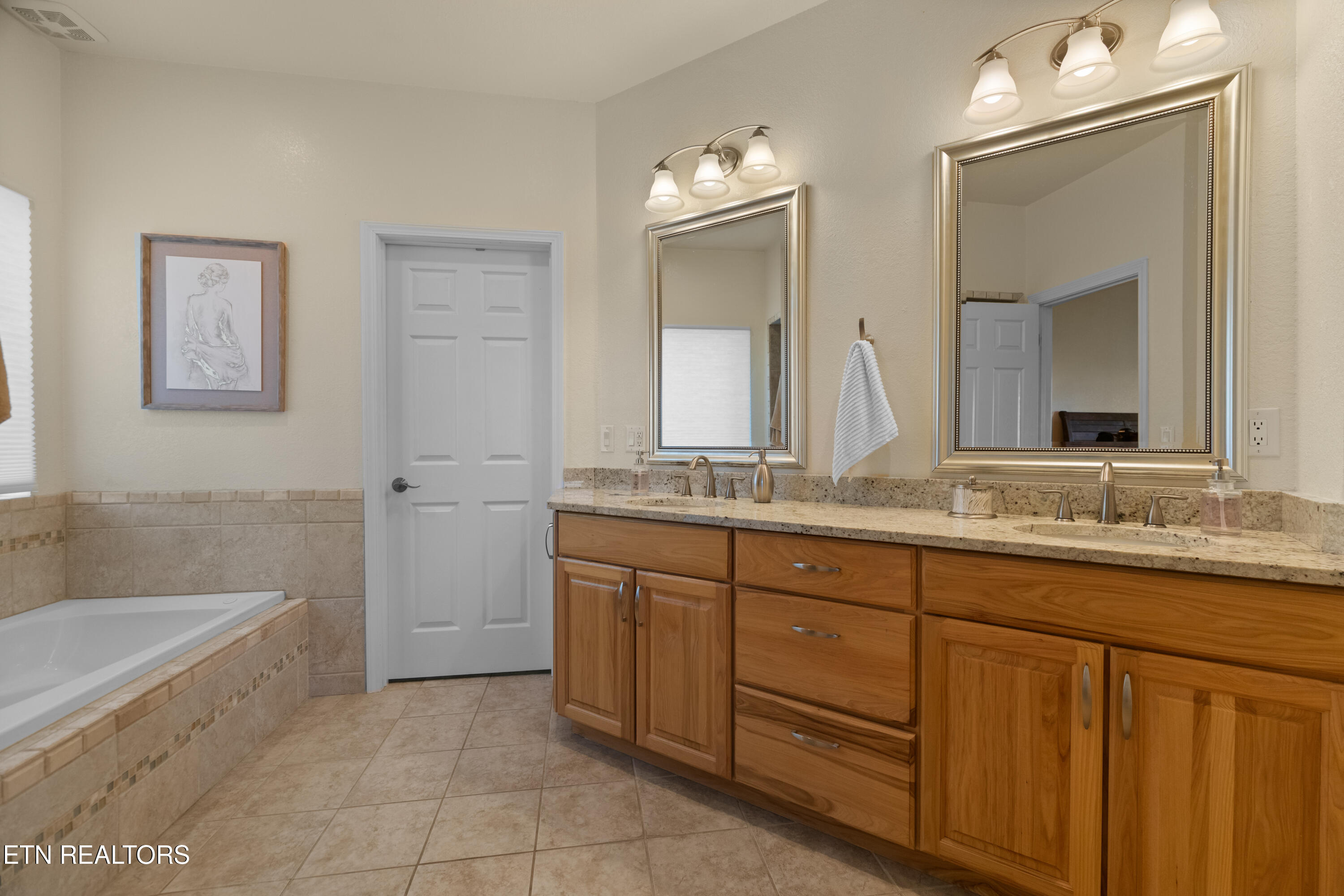 2225 Ted Moore Road Dandridge TN 37725