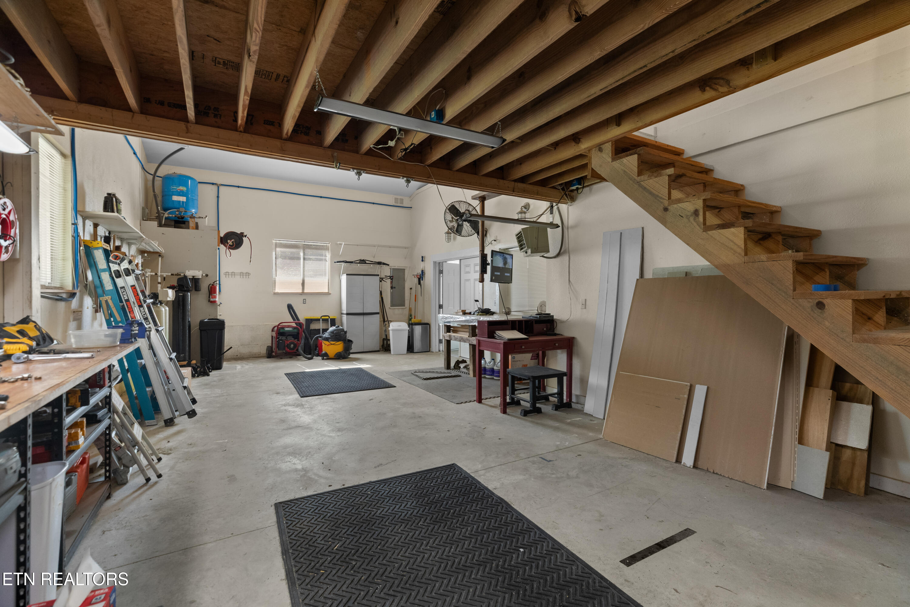 2225 Ted Moore Road Dandridge TN 37725