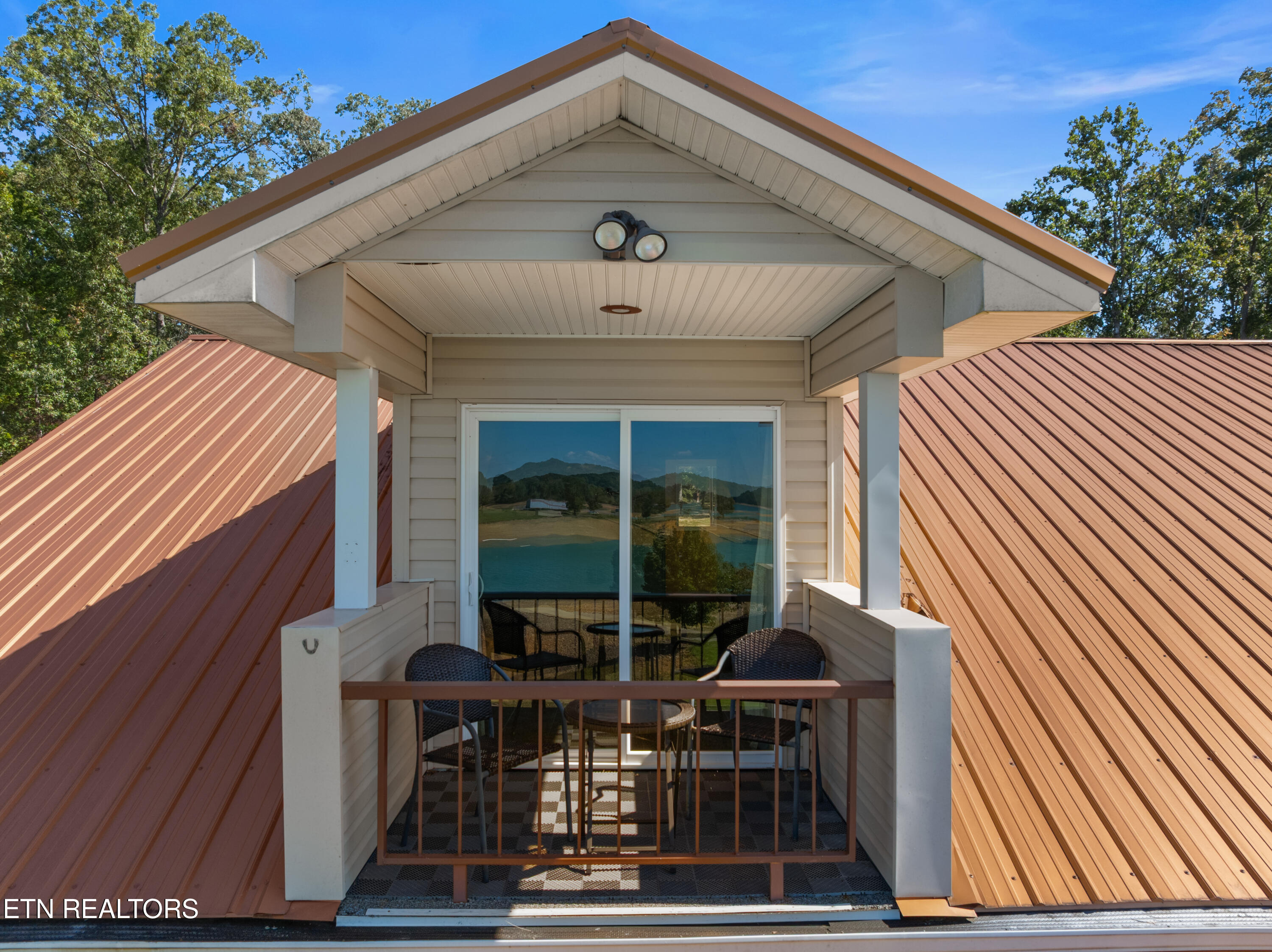 2225 Ted Moore Road Dandridge TN 37725