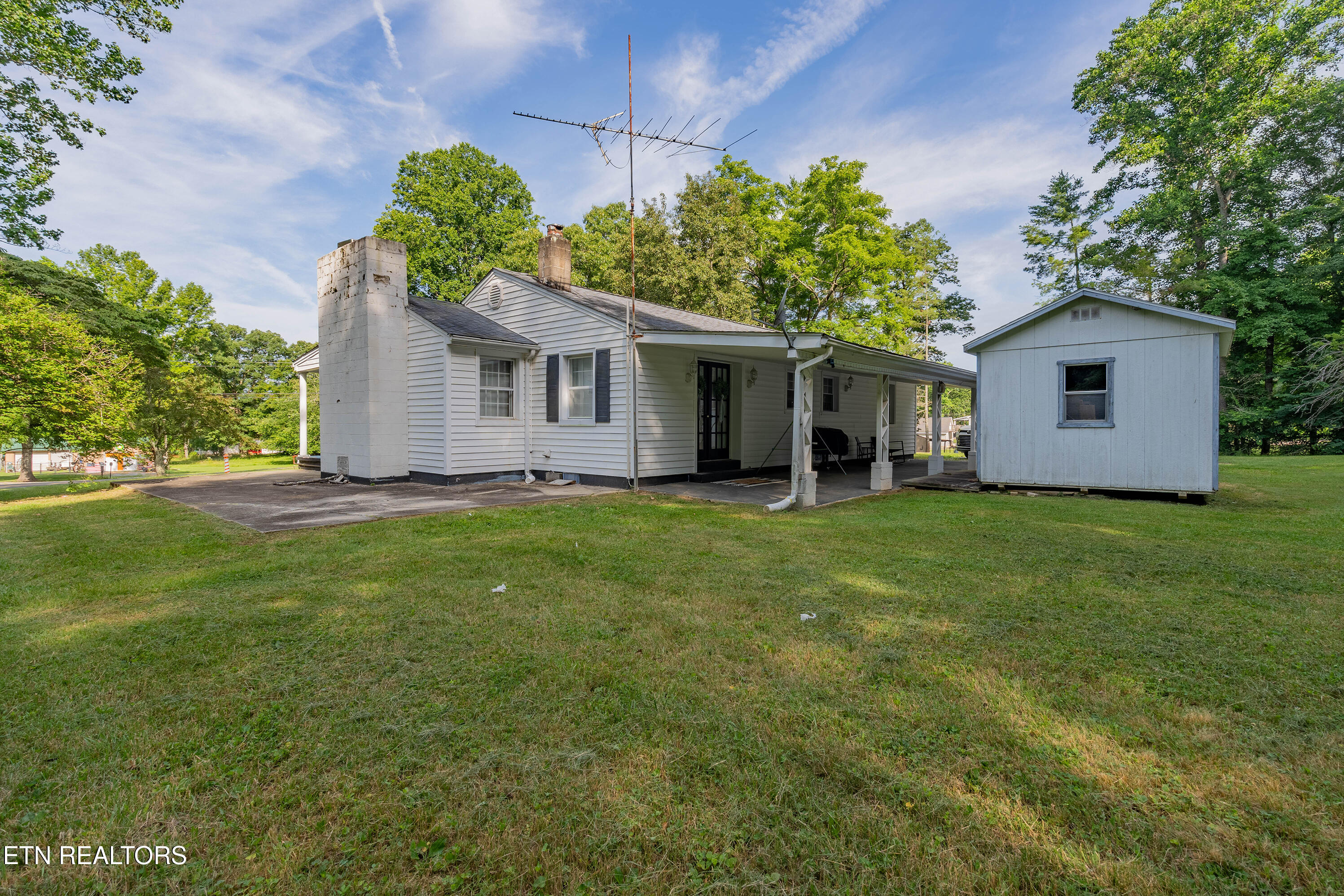 471 Mossy Grove Road Harriman TN 37748