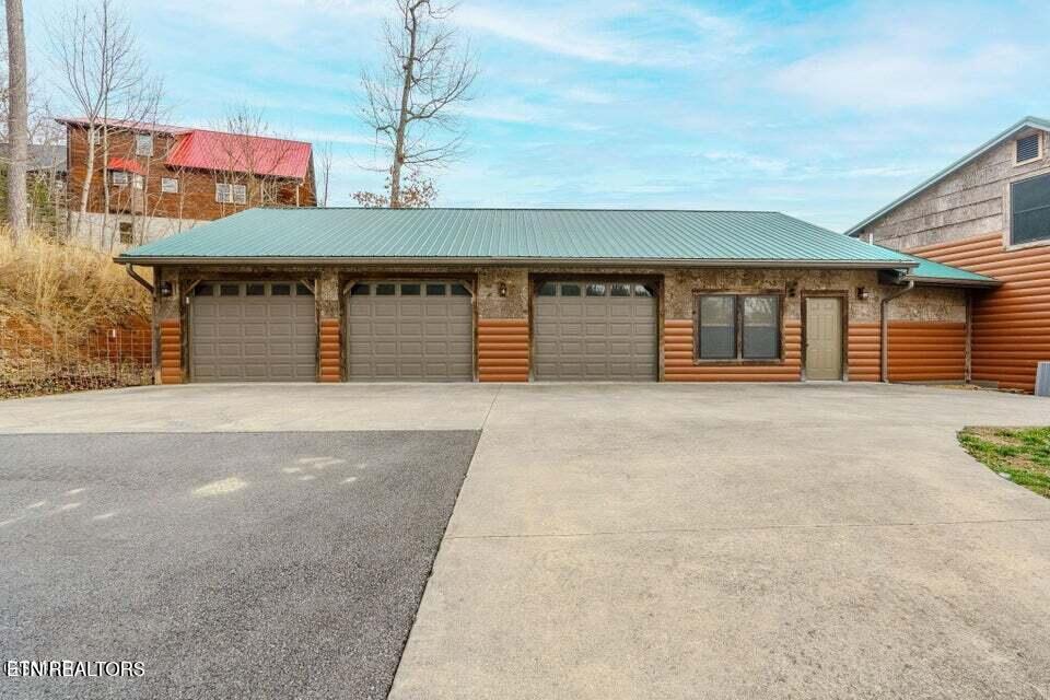 3644 Wears Mountain Lane Sevierville TN 37862